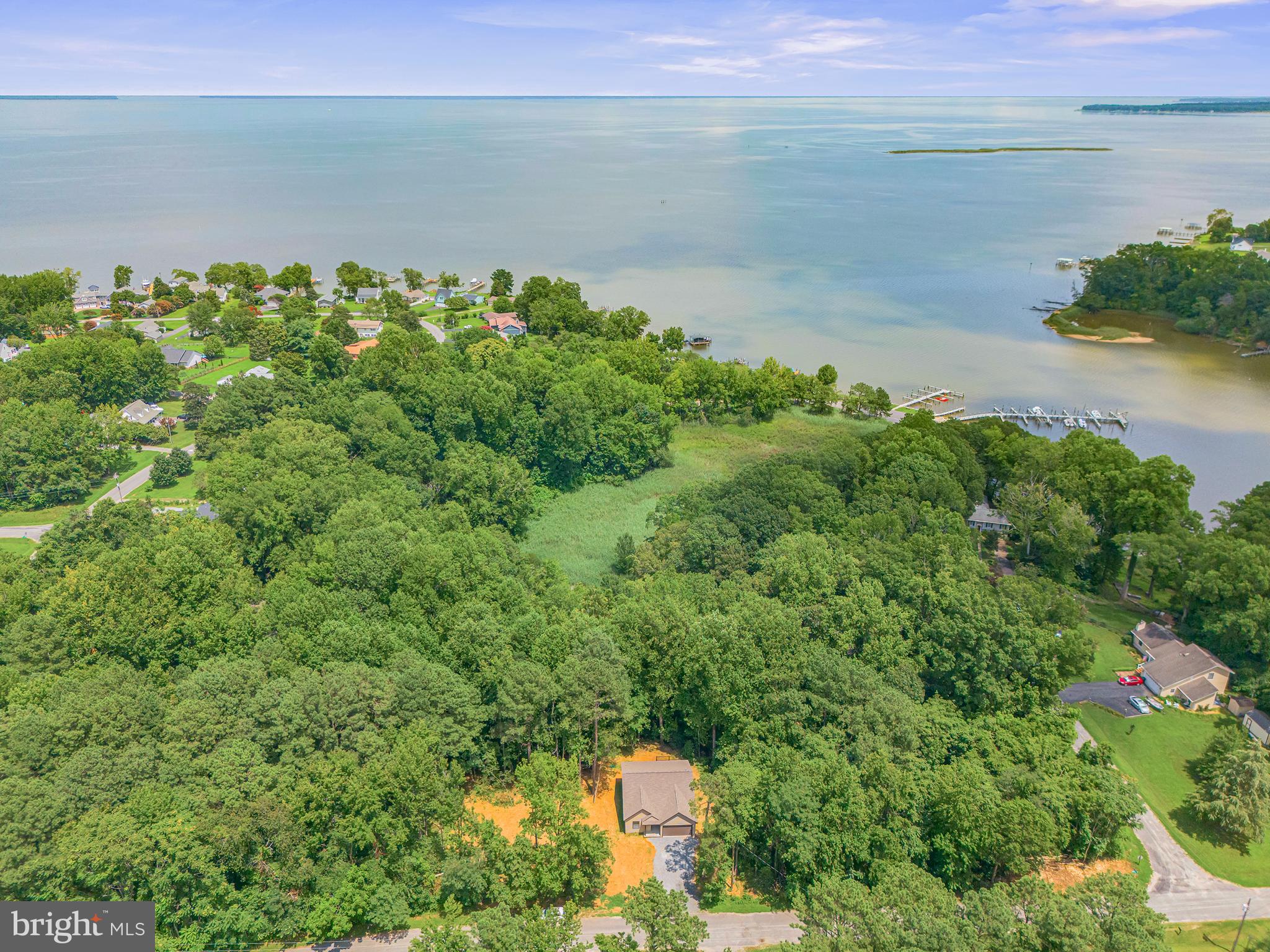 STRATFORD HARBOUR - Residential