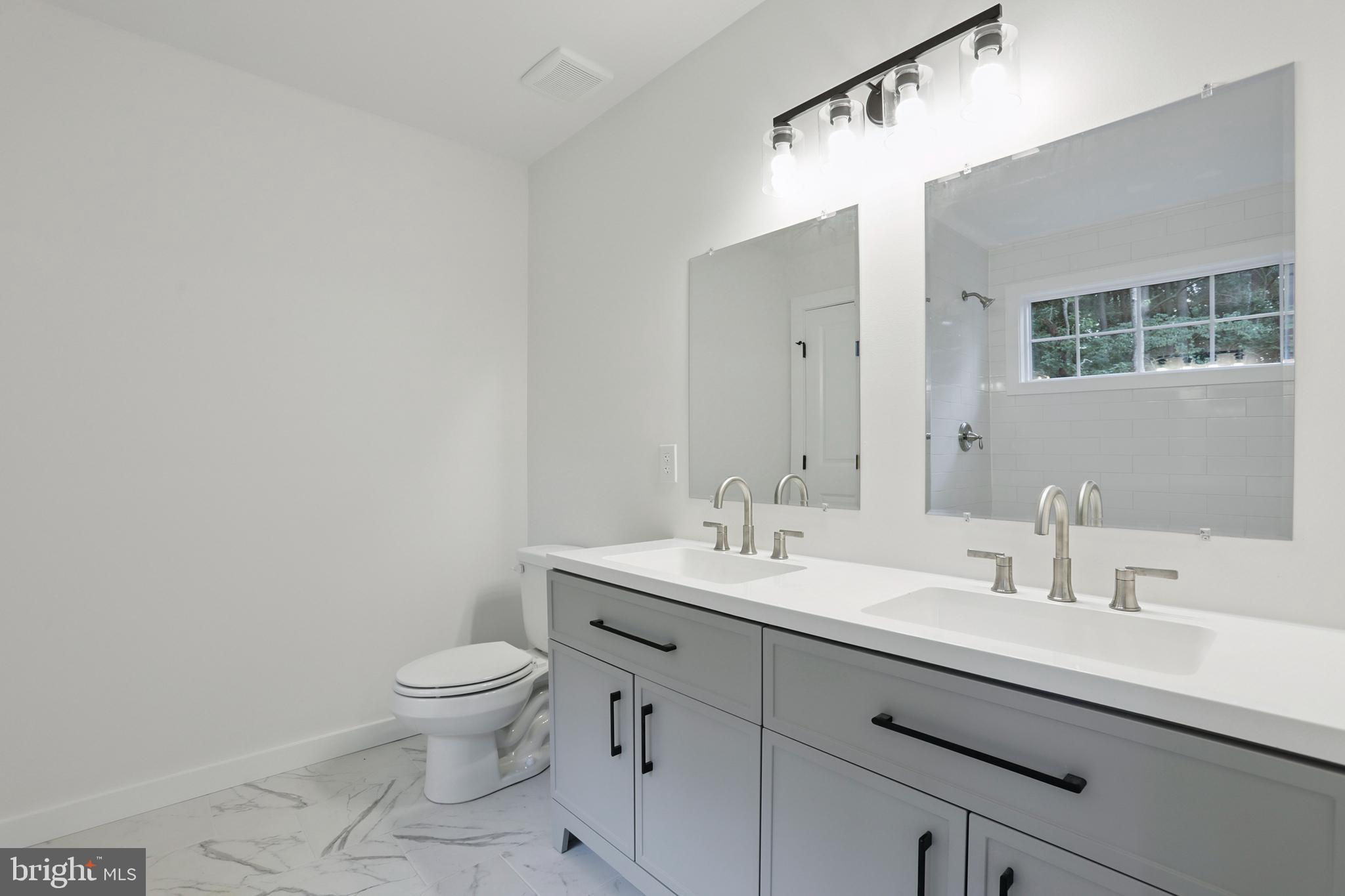 STRATFORD HARBOUR - Residential