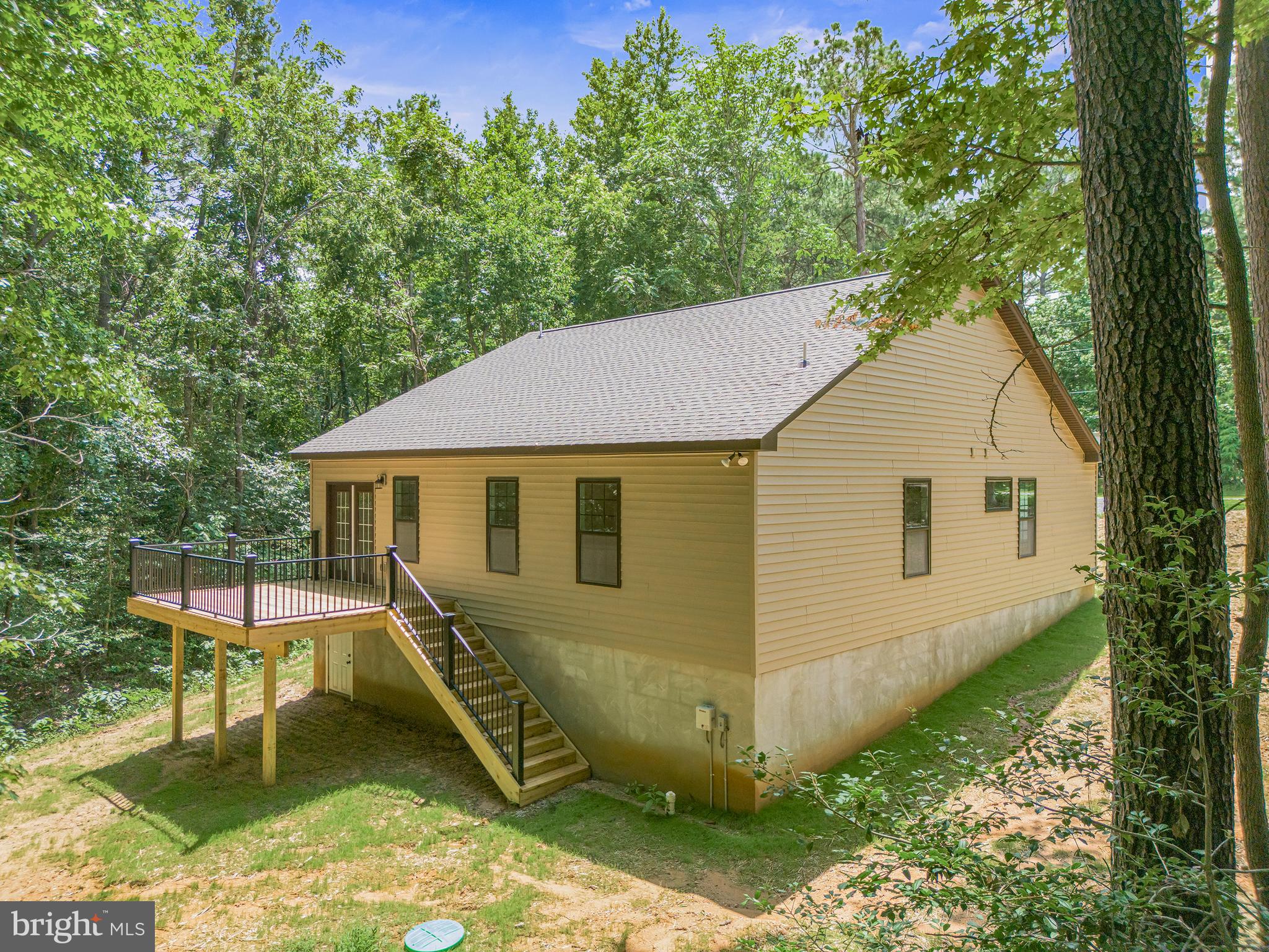 STRATFORD HARBOUR - Residential