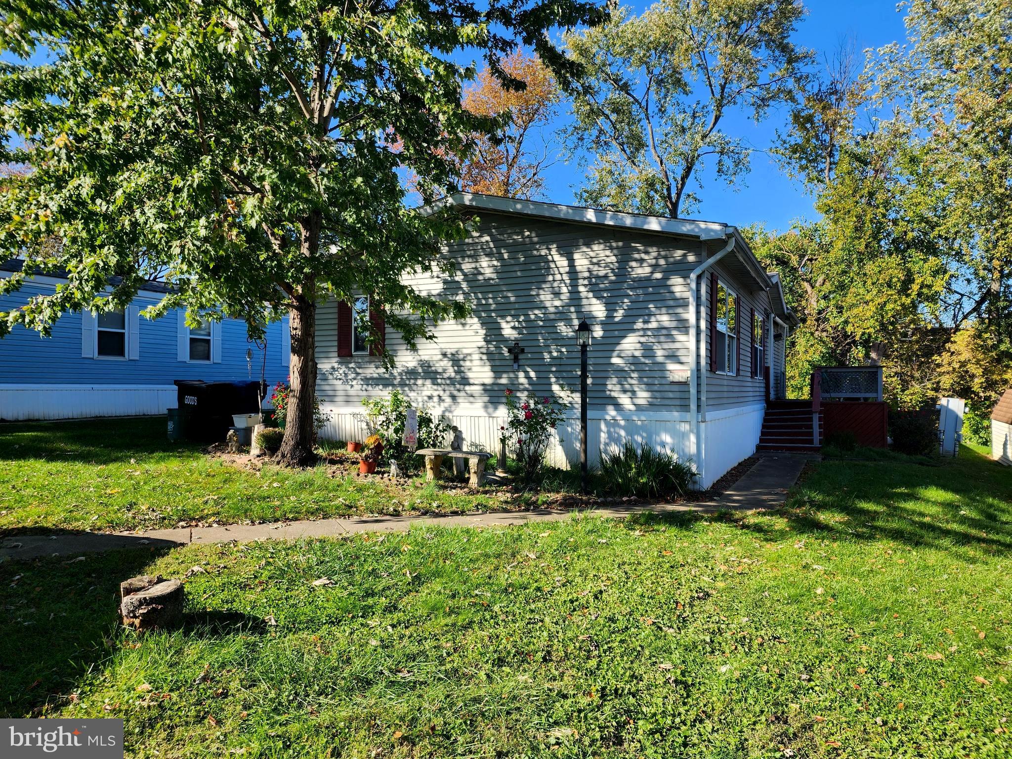 MANOR TWP - Residential