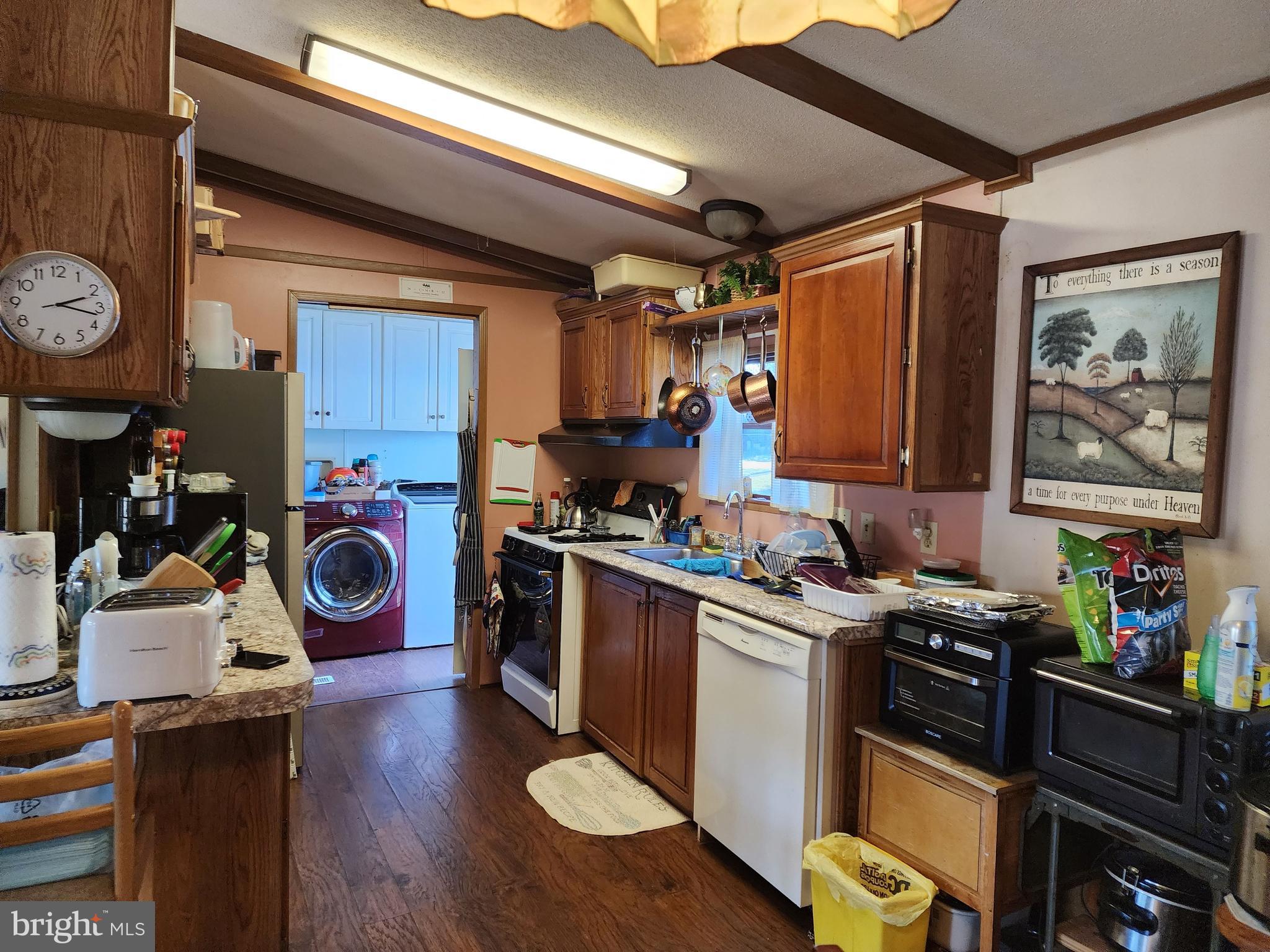 MANOR TWP - Residential