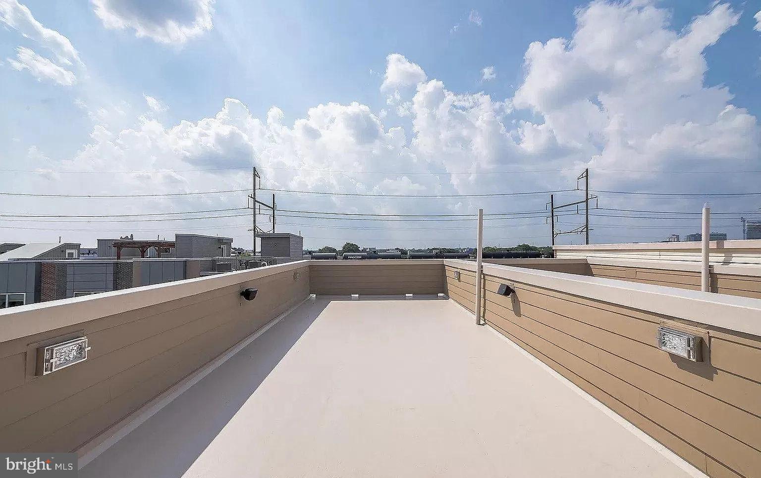 POINT BREEZE - Residential Lease