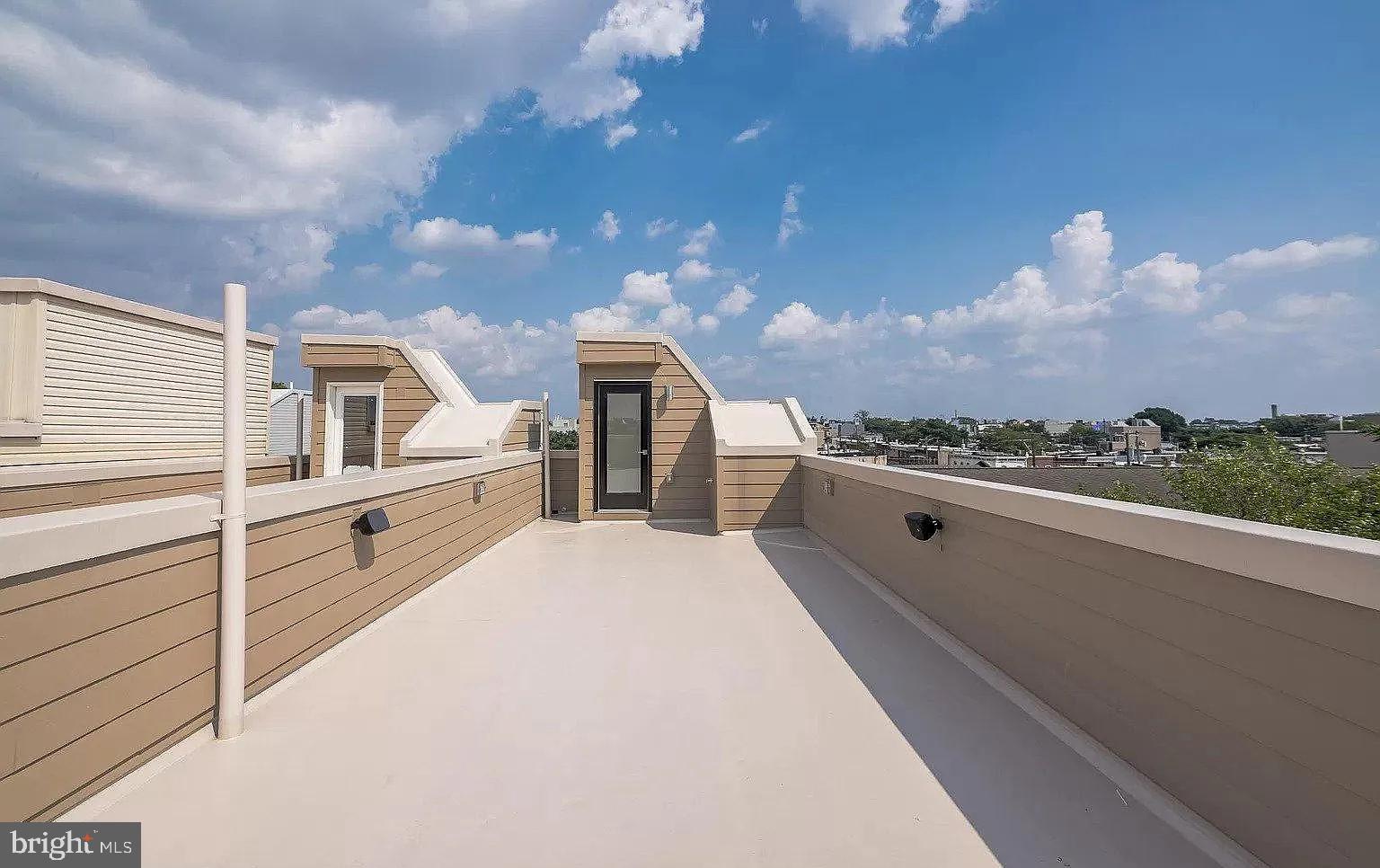 POINT BREEZE - Residential Lease