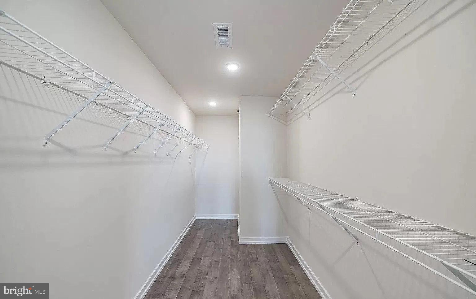 POINT BREEZE - Residential Lease