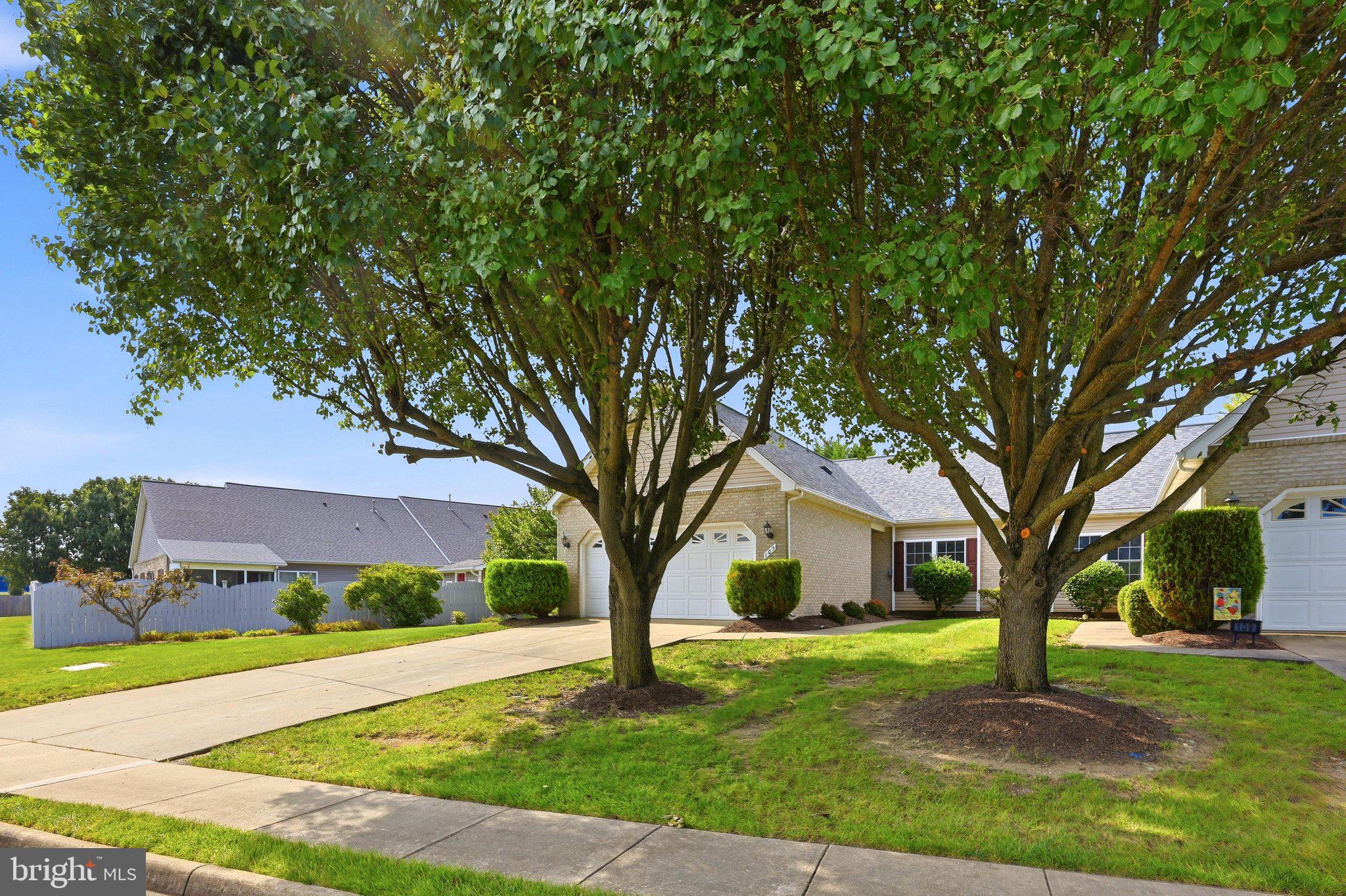 107 BAYBERRY COURT