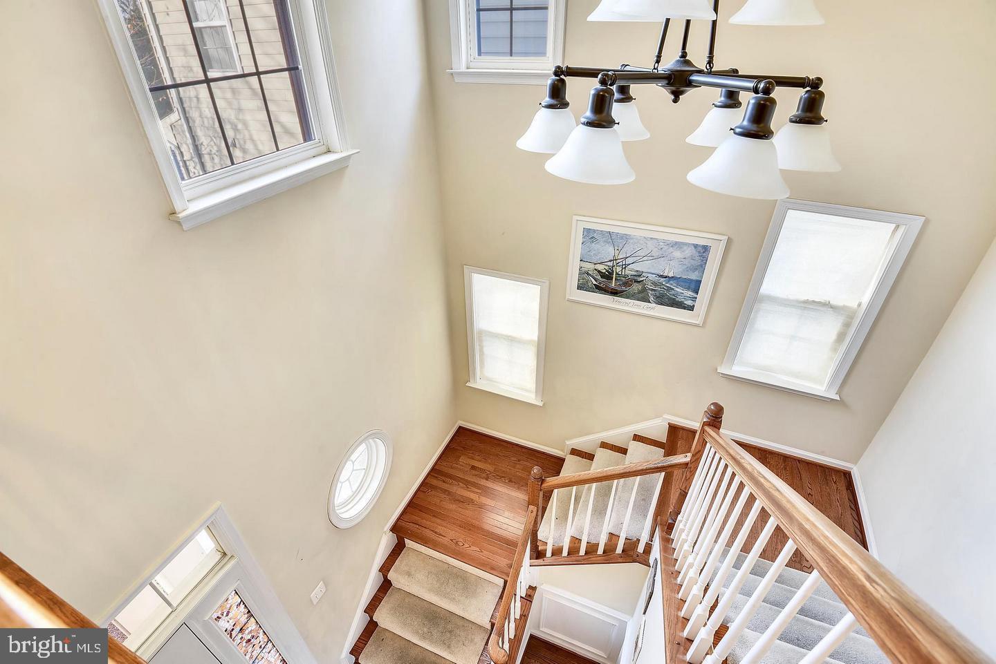 VERNON  HEIGHTS - Residential Lease