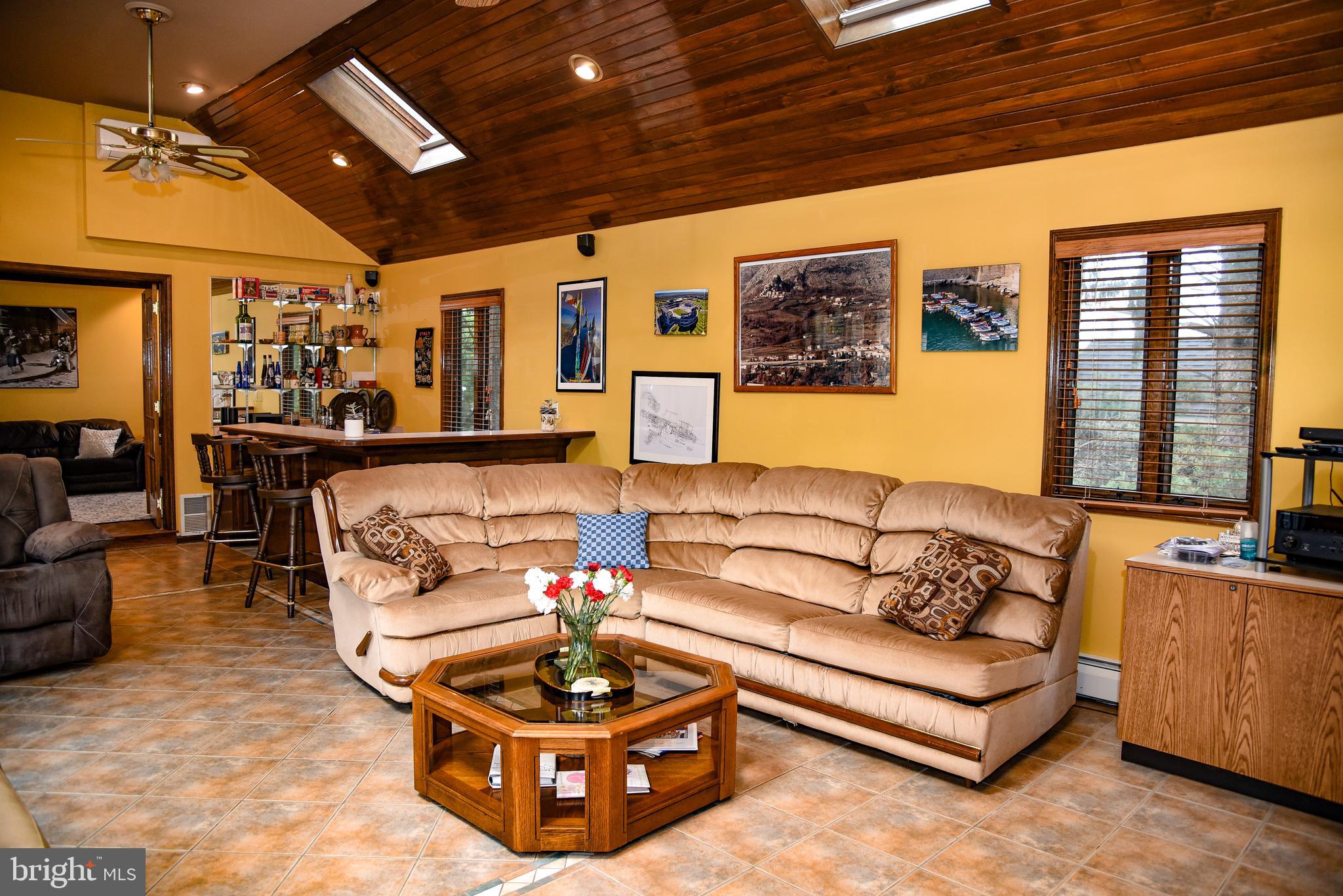 PINE TREE FARMS - Residential