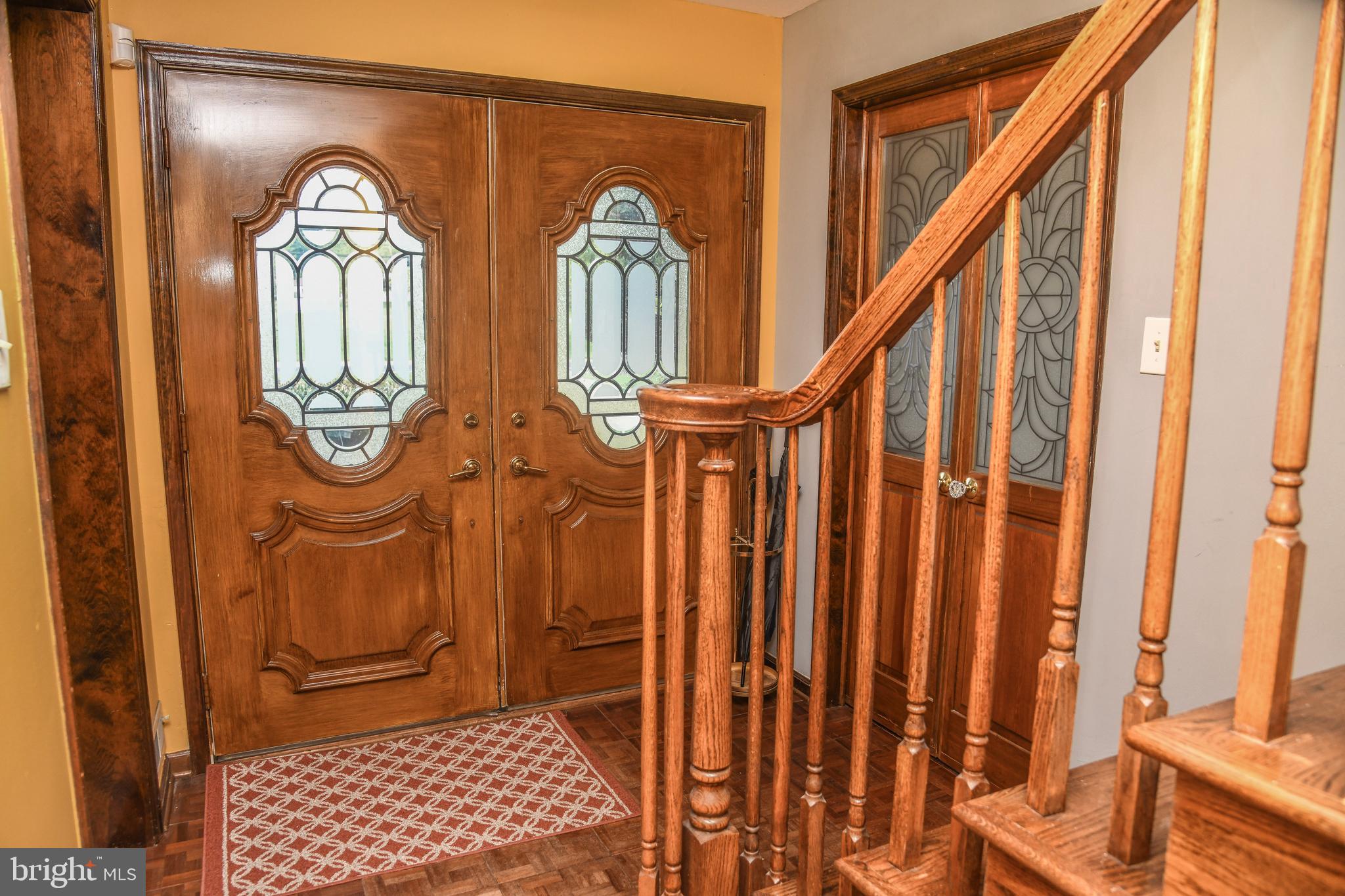 560 LOWER HOLLAND ROAD