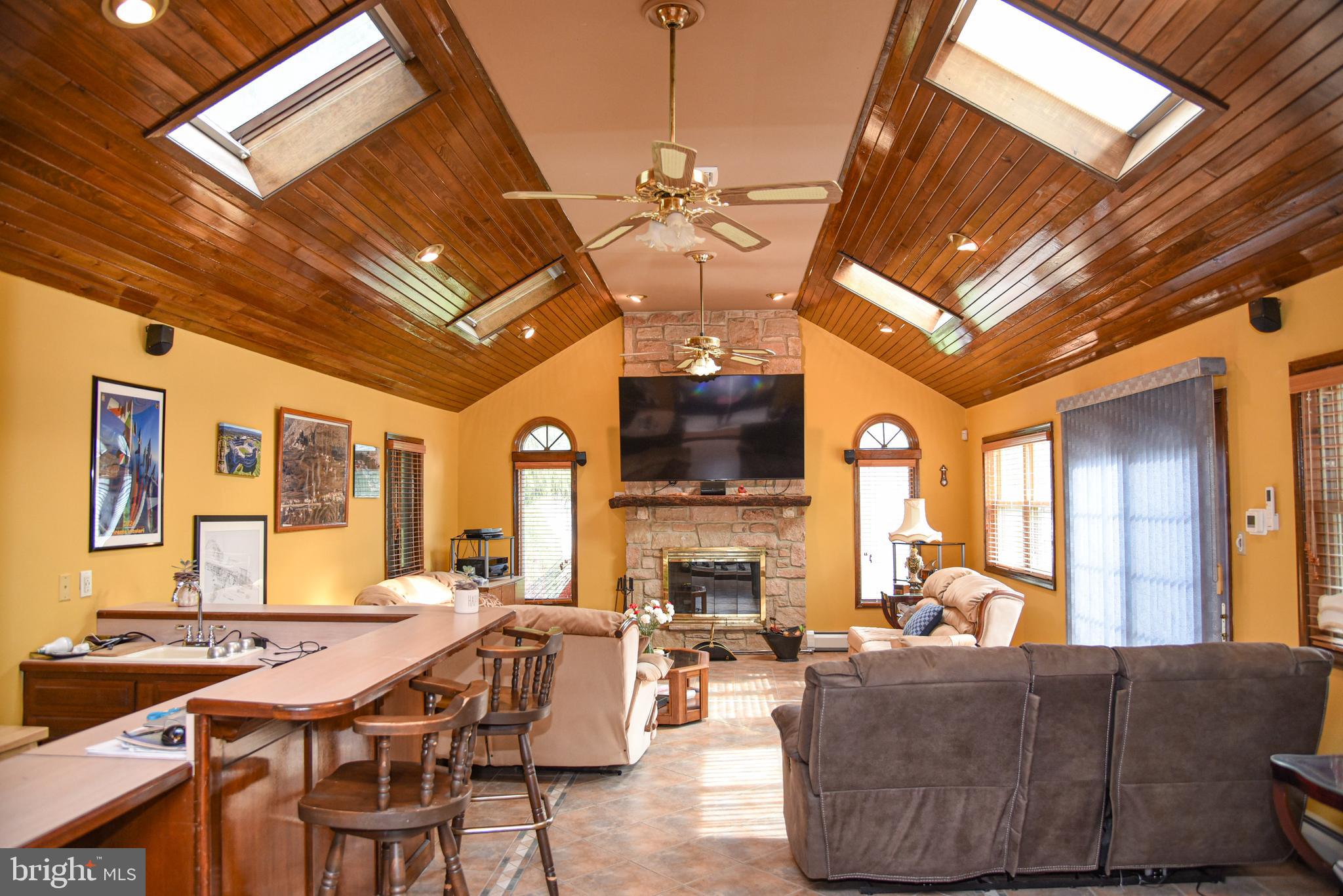 PINE TREE FARMS - Residential