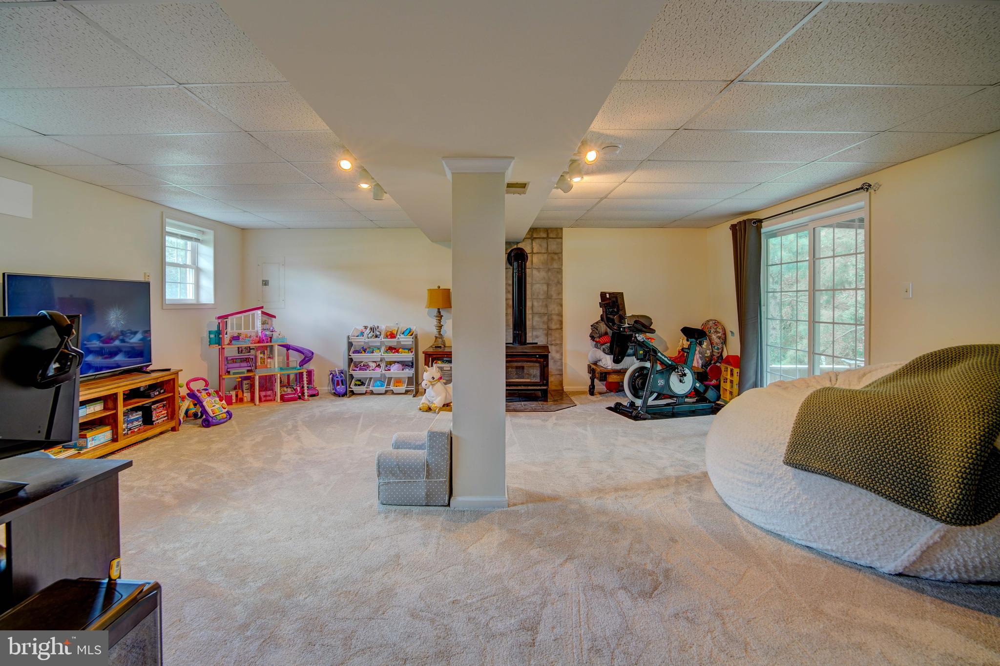 LAUREL RIDGE - Residential