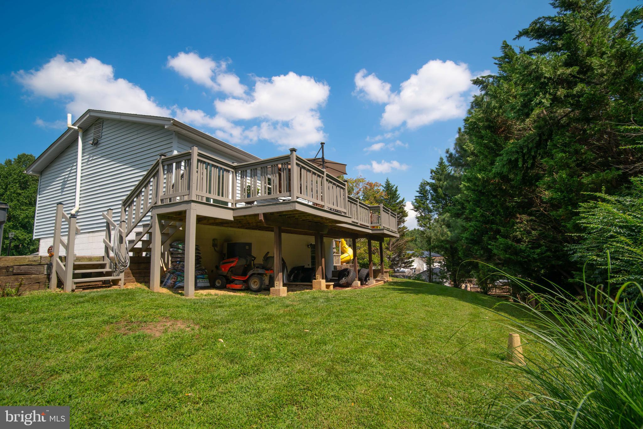 LAUREL RIDGE - Residential