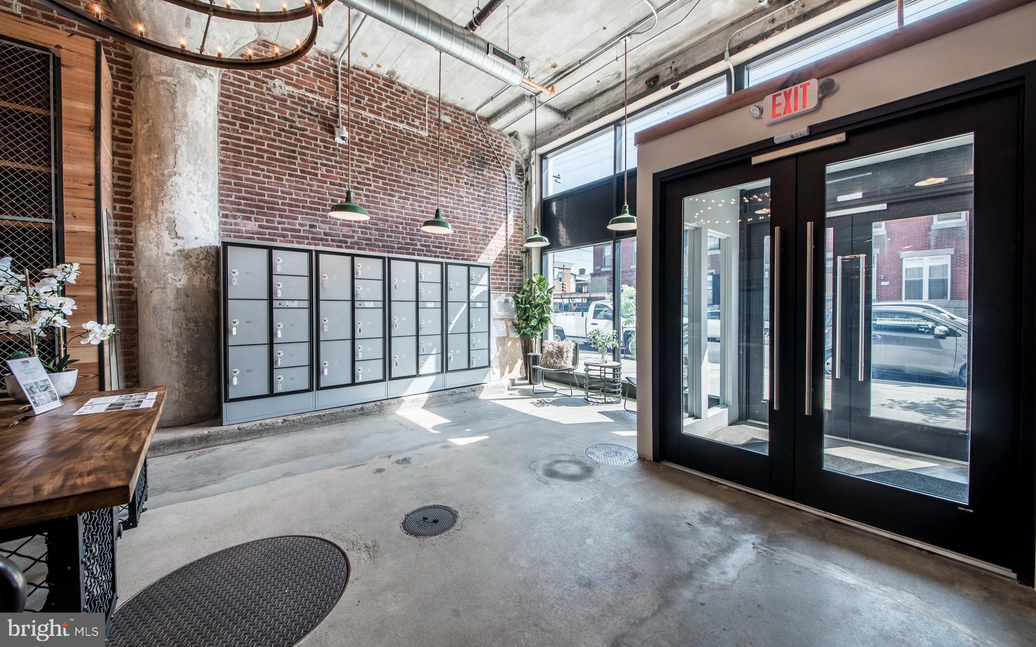 LOWER MOYAMENSING - Residential Lease