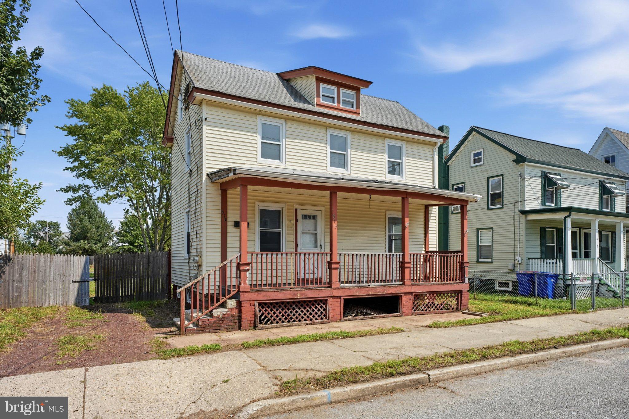 515 DOCK STREET