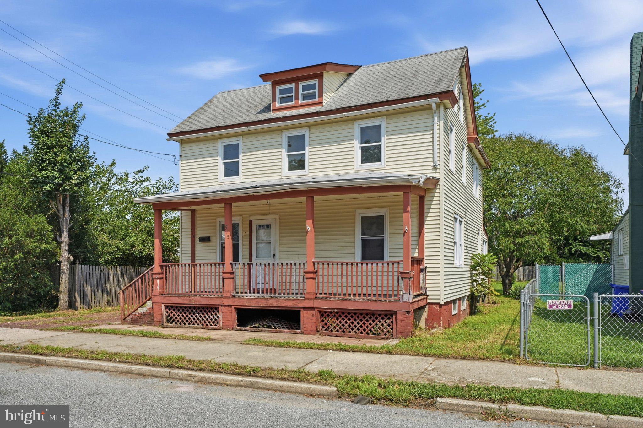 515 DOCK STREET