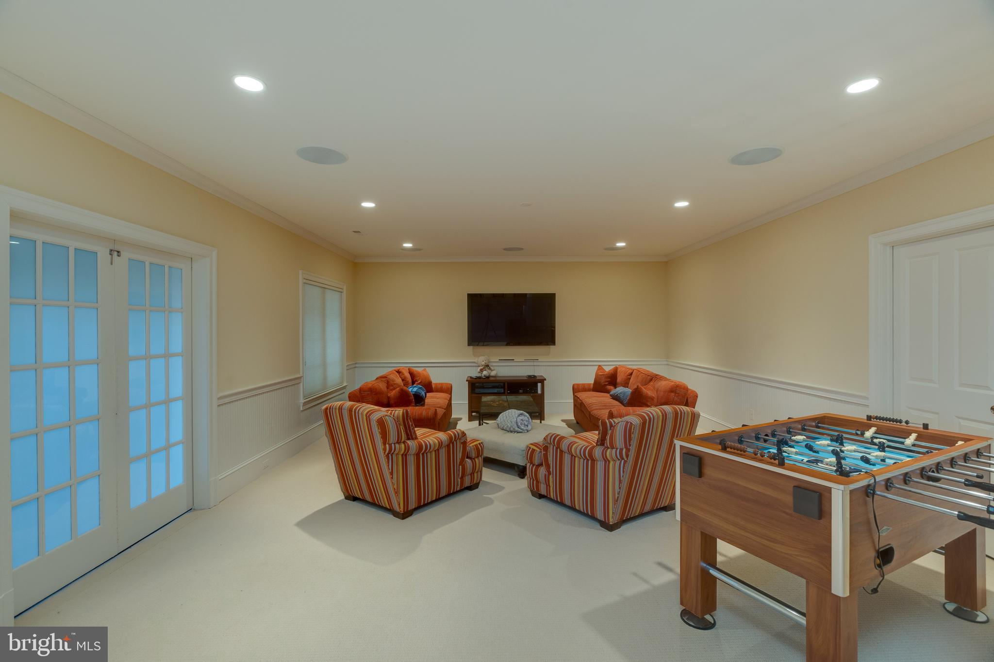 THE WOODS AT CHAIN BRIDGE - Residential