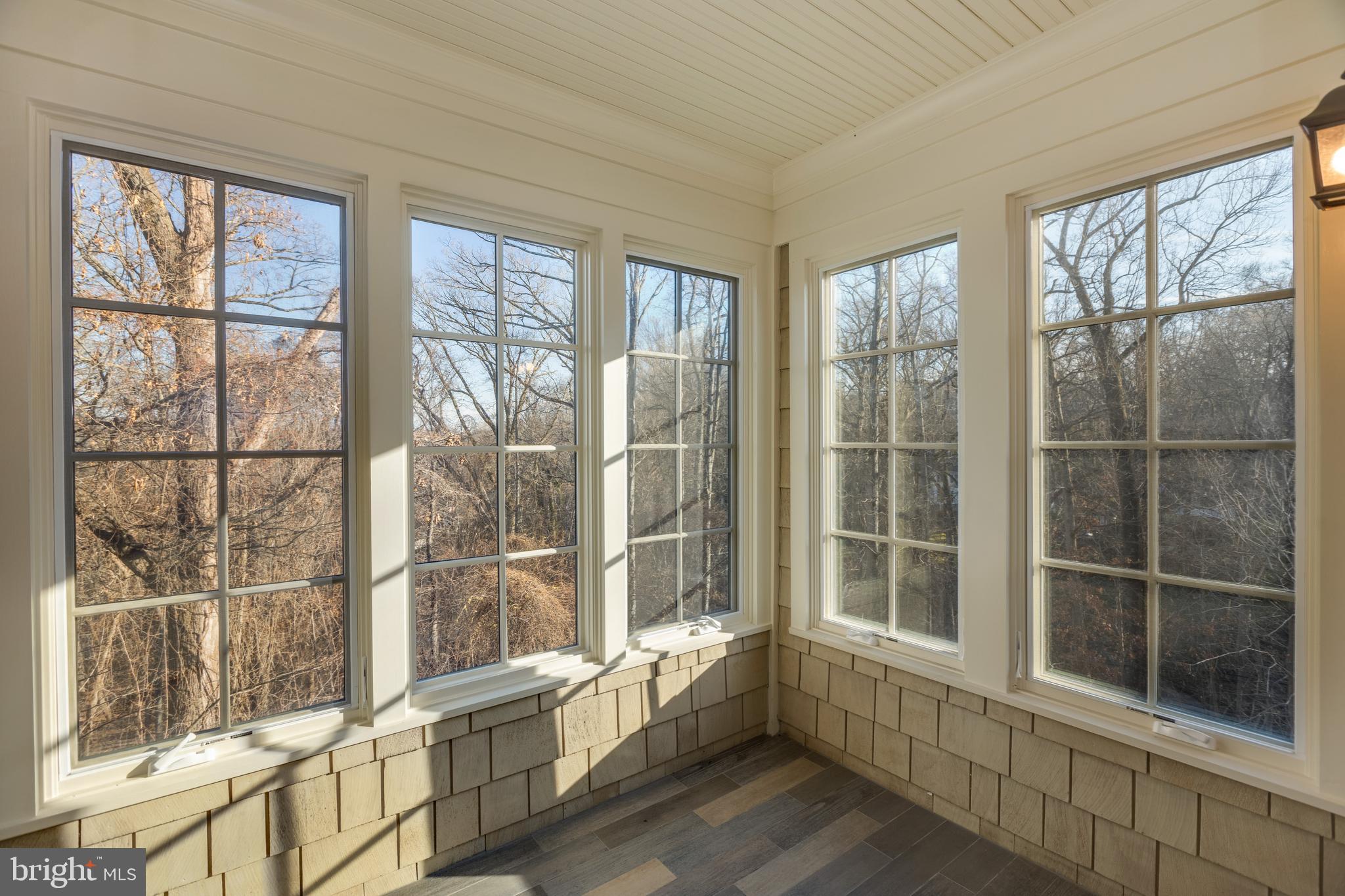 THE WOODS AT CHAIN BRIDGE - Residential