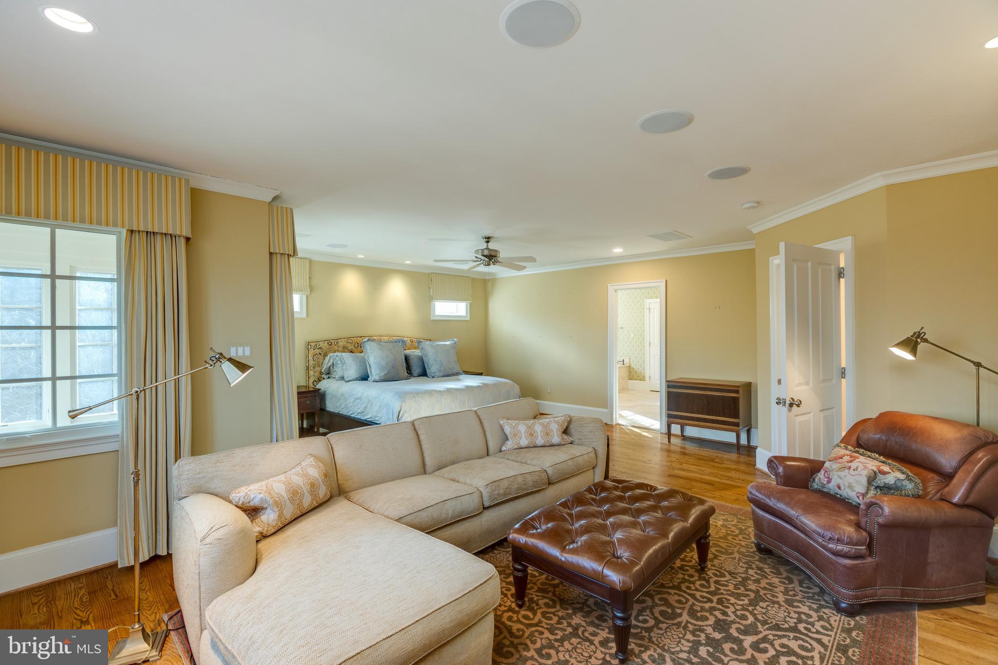 THE WOODS AT CHAIN BRIDGE - Residential