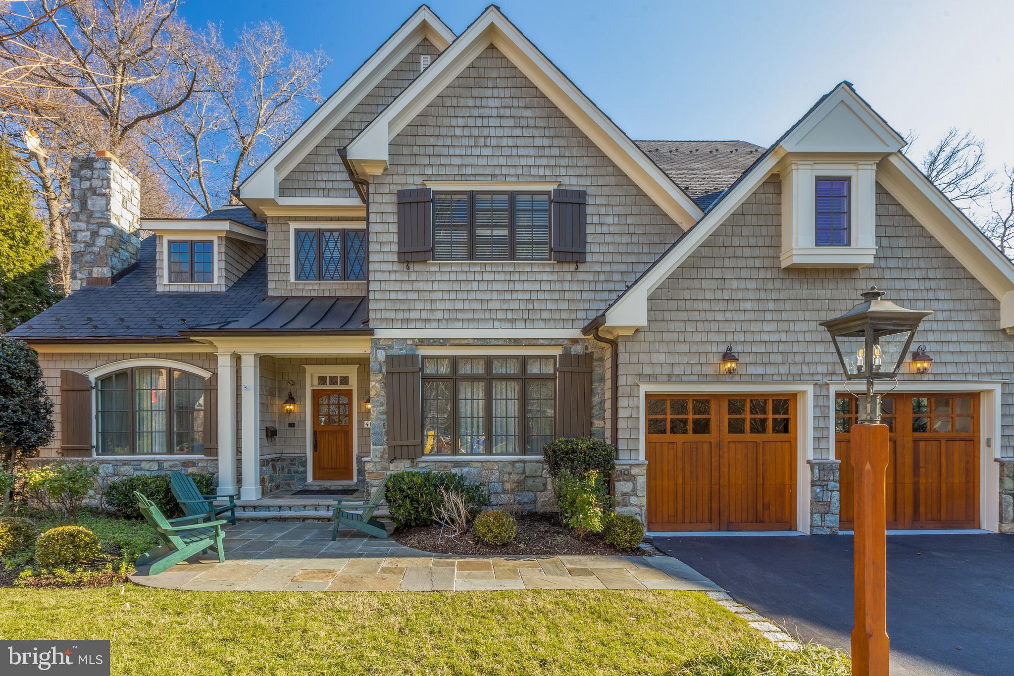 THE WOODS AT CHAIN BRIDGE - Residential