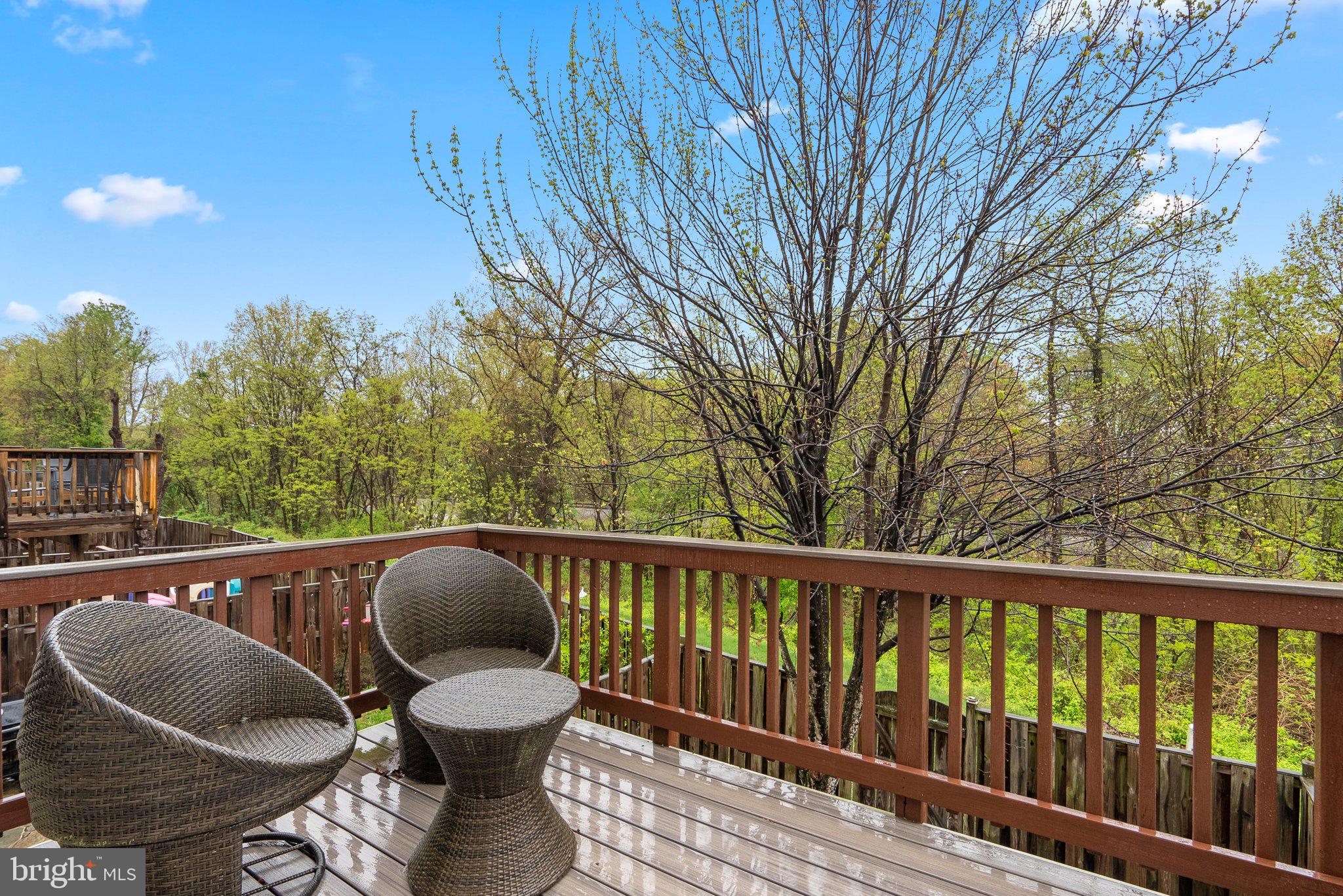 RIVERSIDE STATION - Residential