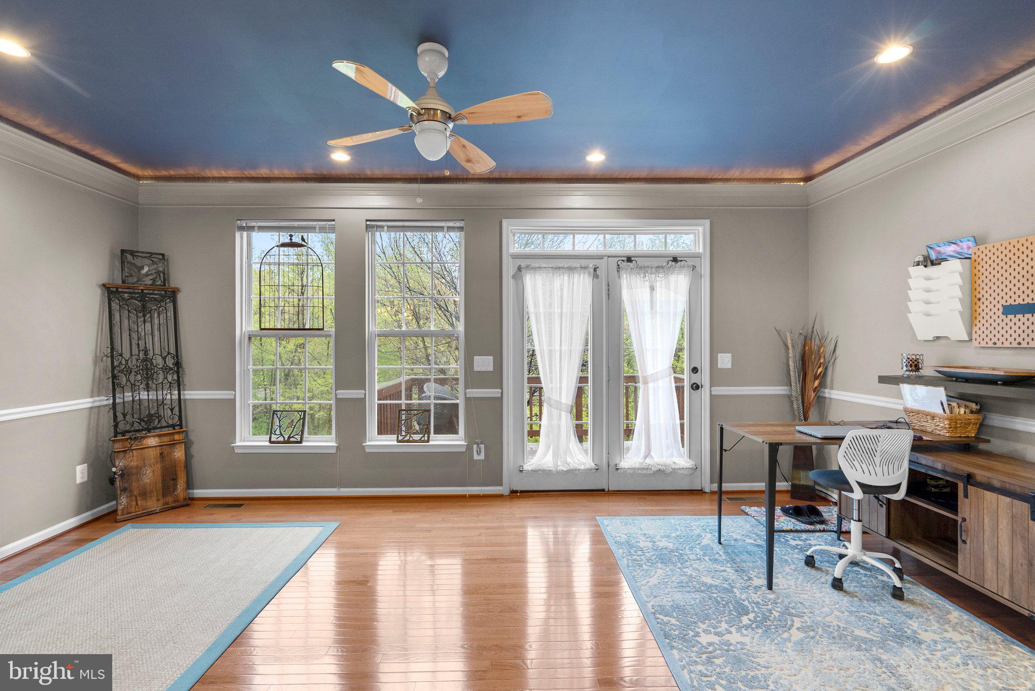 RIVERSIDE STATION - Residential