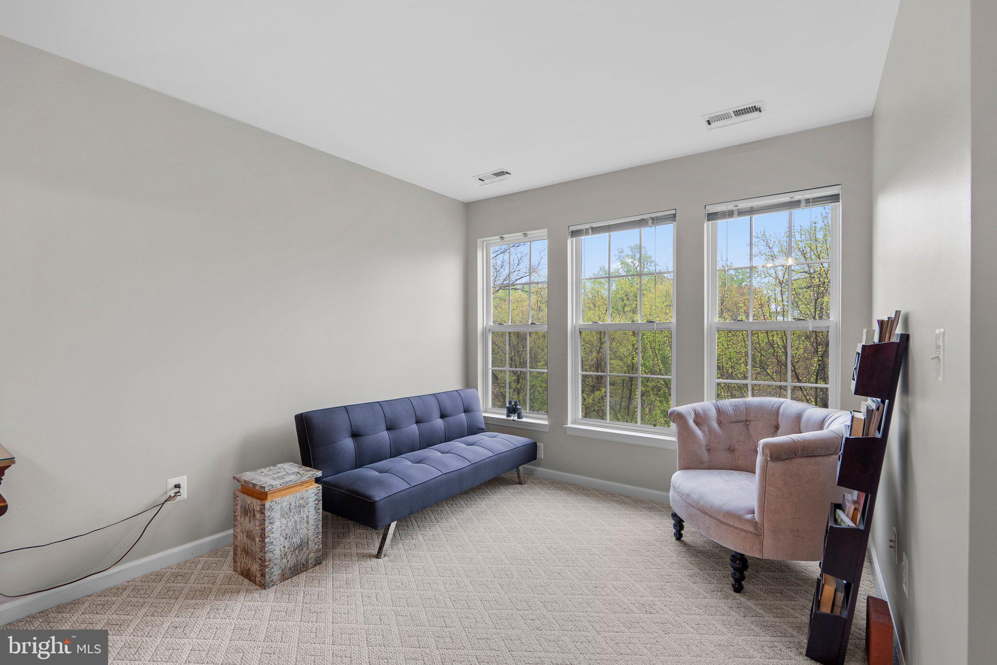 RIVERSIDE STATION - Residential