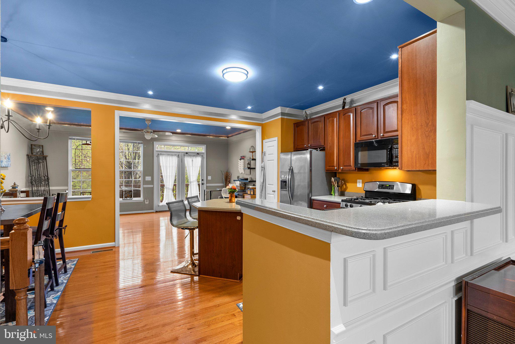 RIVERSIDE STATION - Residential