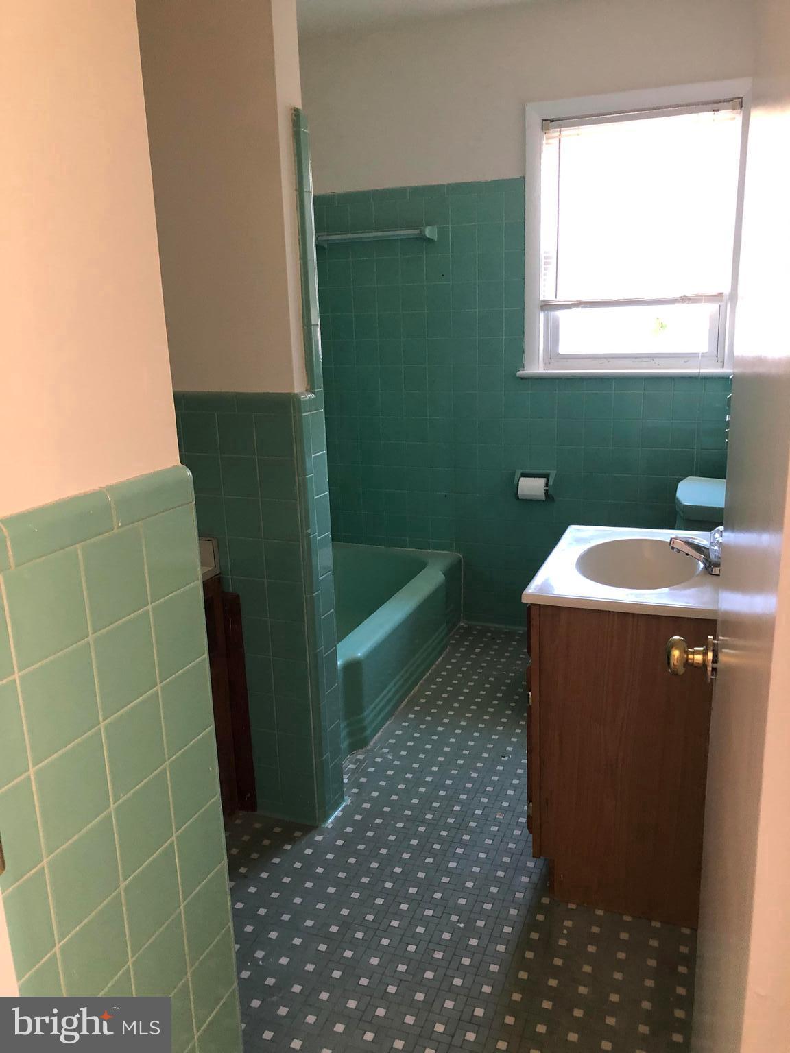 WARRINGTON HILLS IND HEA - Residential