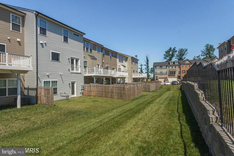 DAWKINS RIDGE - Residential Lease