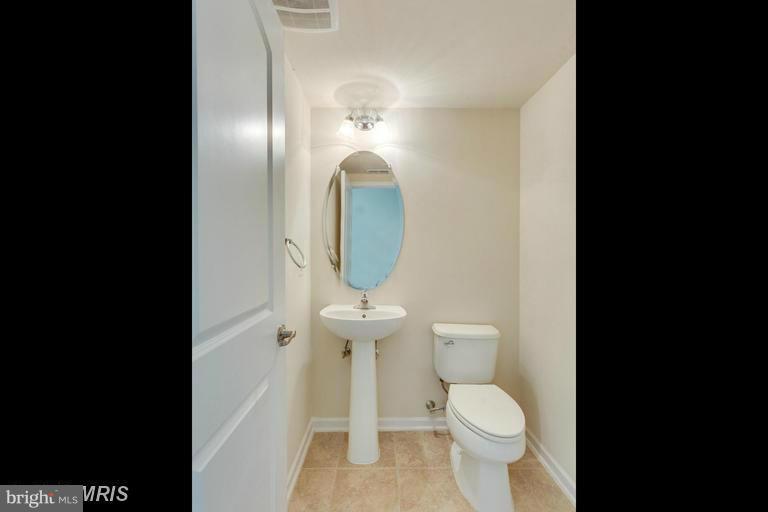 DAWKINS RIDGE - Residential Lease