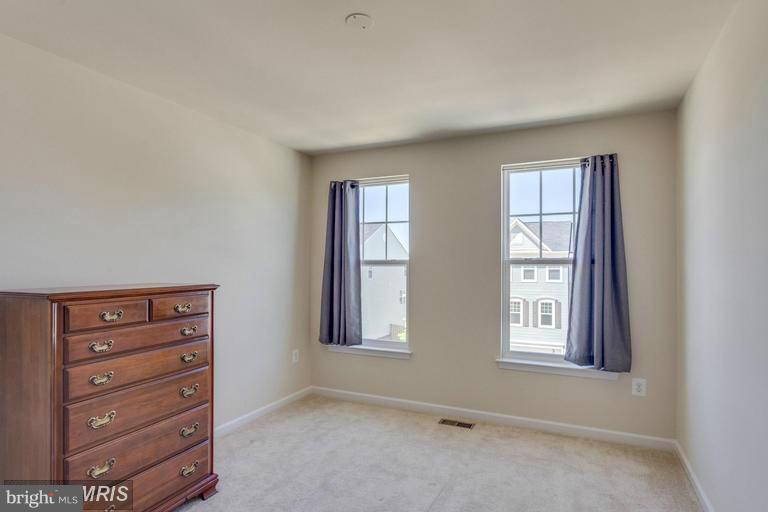 DAWKINS RIDGE - Residential Lease