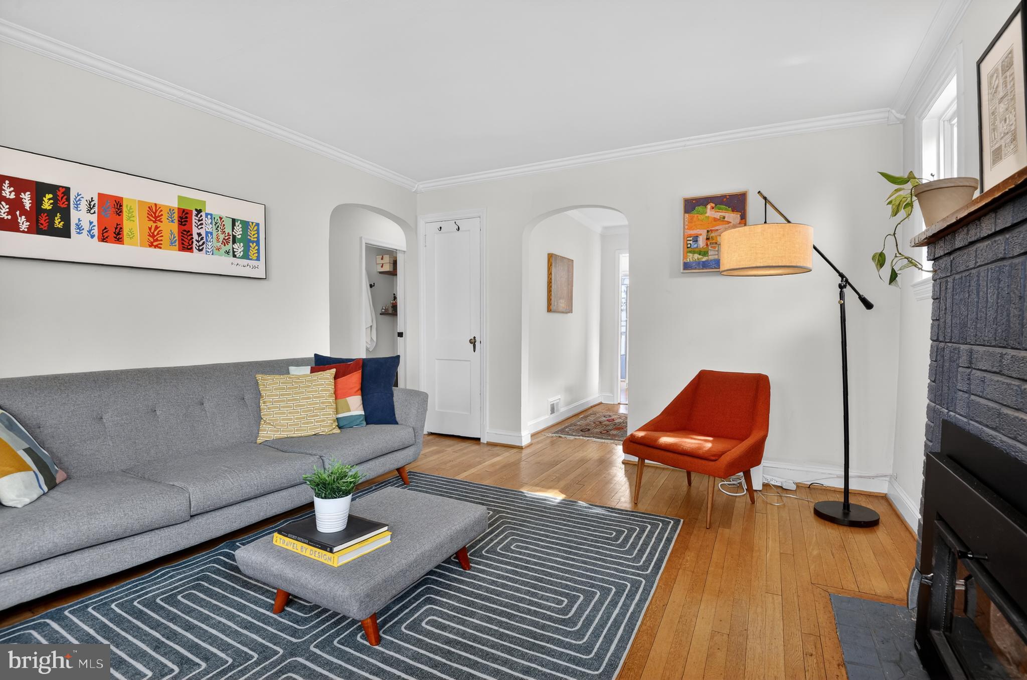 RIVERDALE - Residential