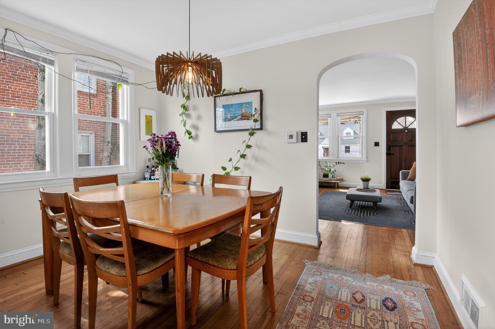 RIVERDALE - Residential