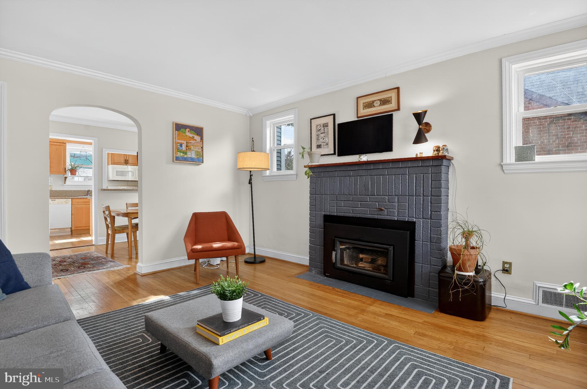 RIVERDALE - Residential