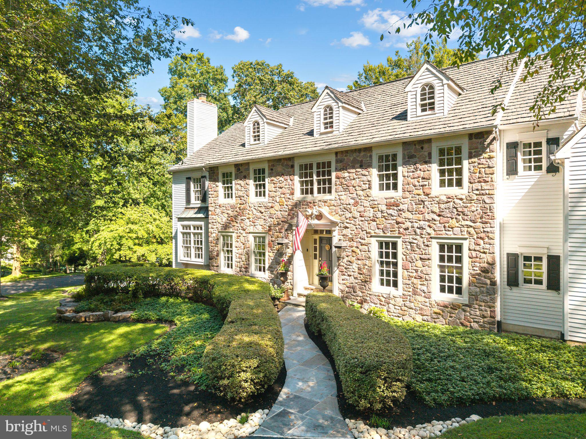 31 TIMBER KNOLL DRIVE
