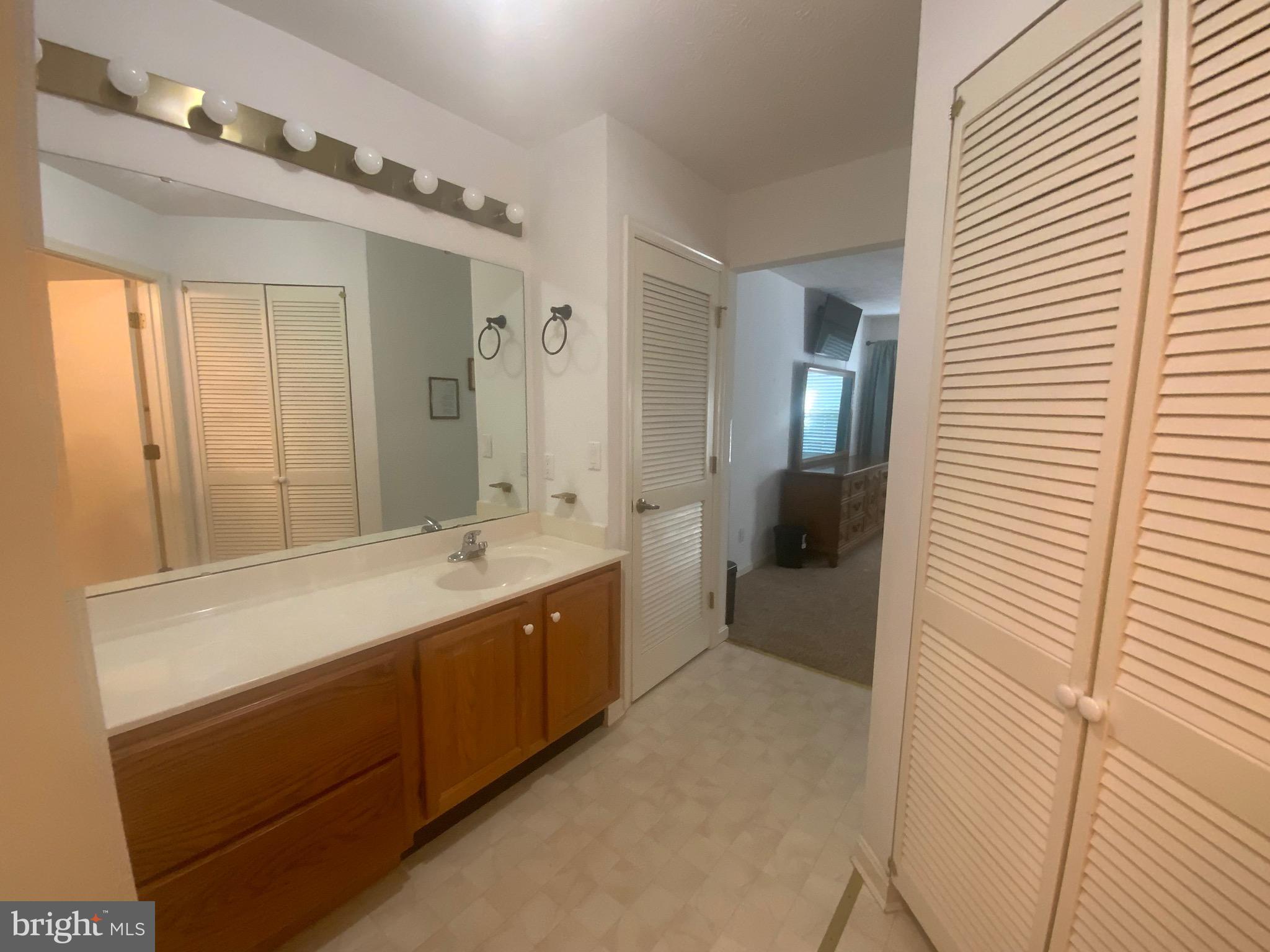 VILLAGES AT WILDEWOOD - Residential