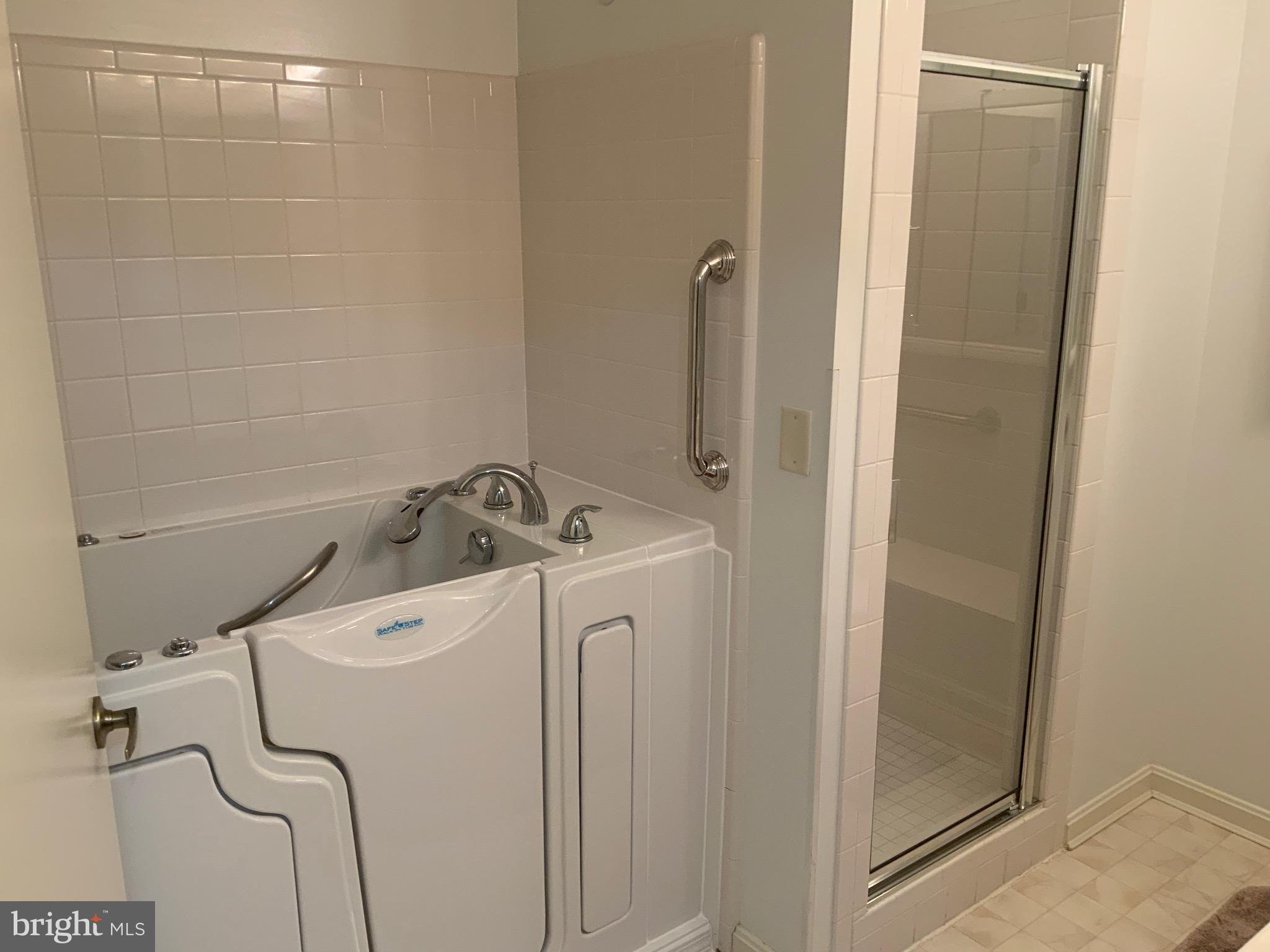 VILLAGES AT WILDEWOOD - Residential