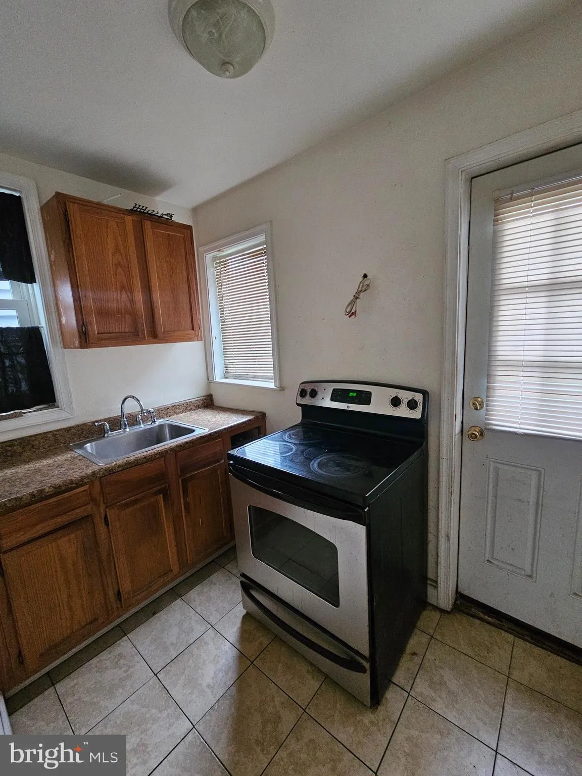 Philadelphia, Pennsylvania 19139, United States, 3 Bedrooms Bedrooms, ,1 BathroomBathrooms,Residential,Contingent,146067