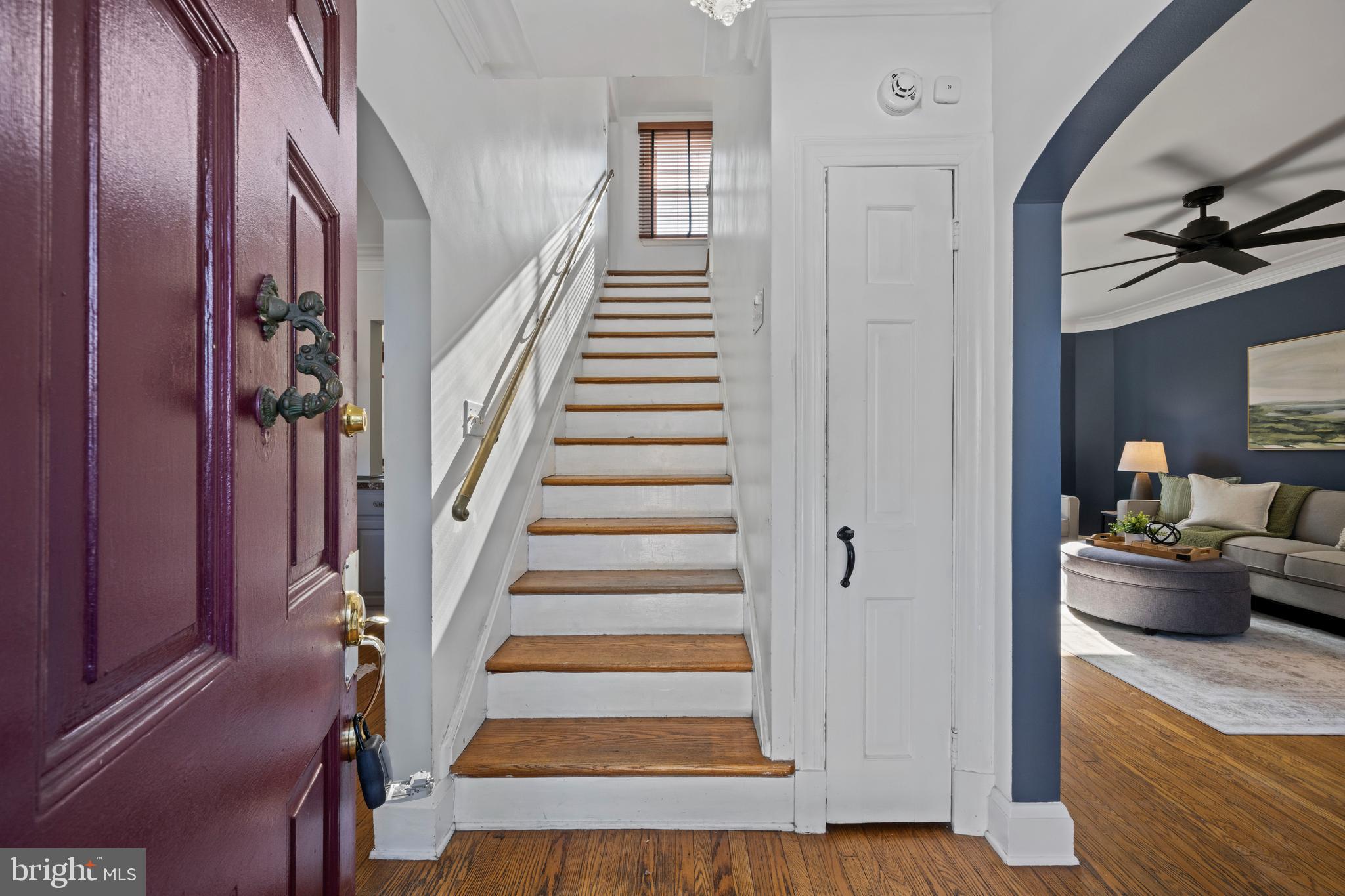 MOUNT WASHINGTON - Residential