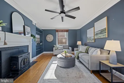 2803 Manhattan Avenue, Baltimore, MD MLS: MDBA2202558