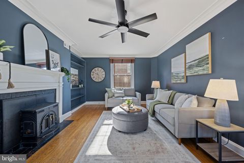 2803 MANHATTAN AVENUE BALTIMORE MD 21215