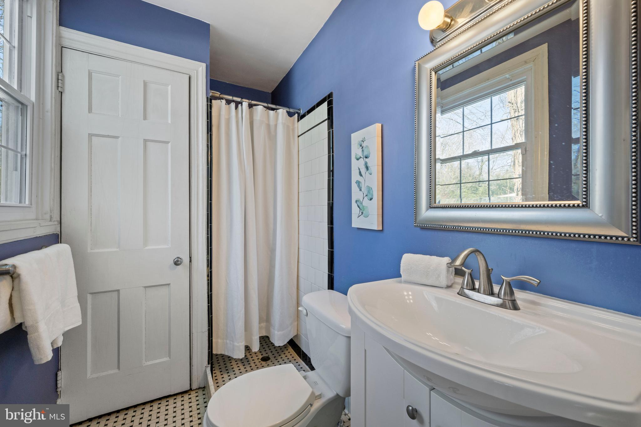 MOUNT WASHINGTON - Residential