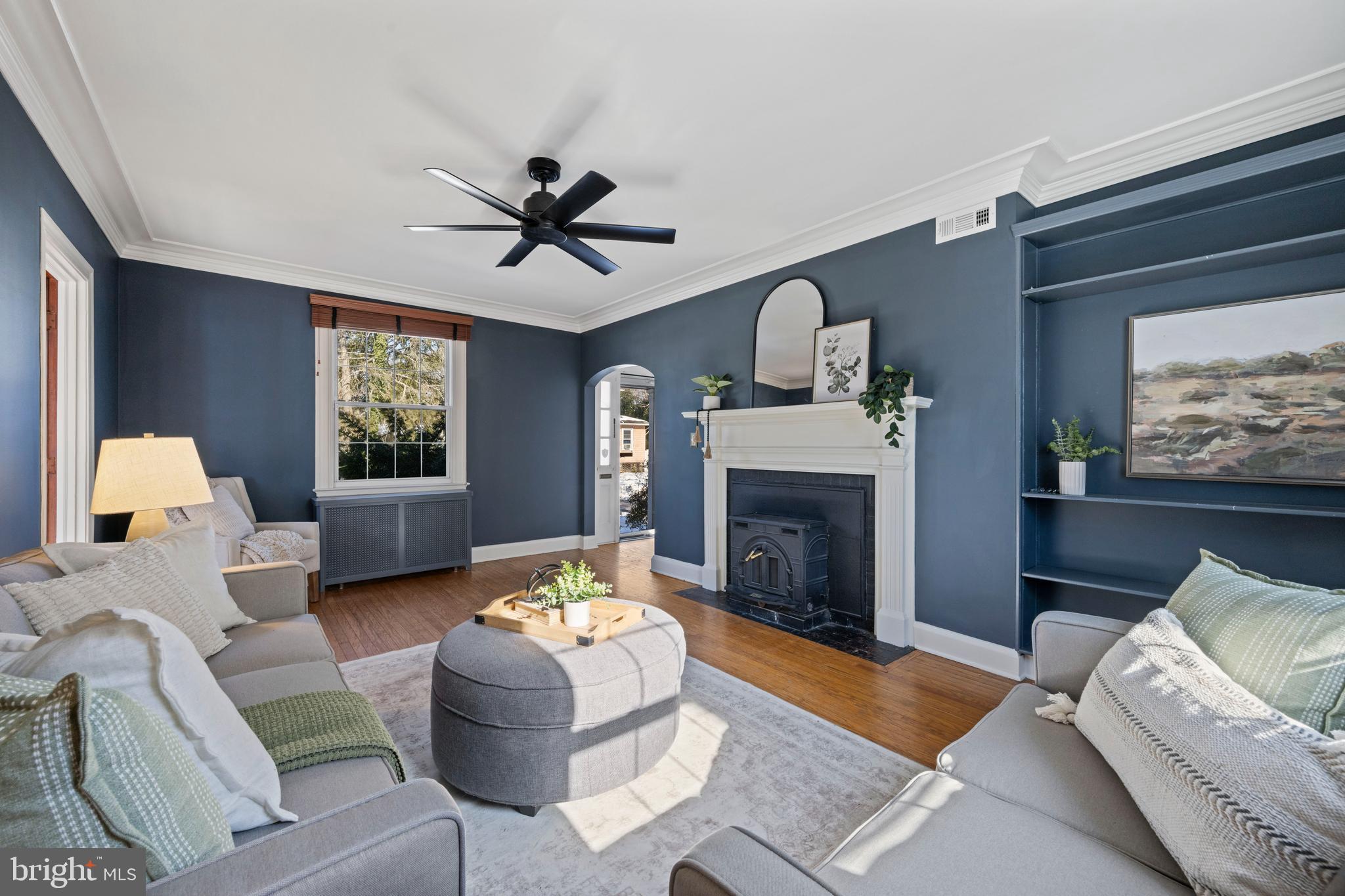 MOUNT WASHINGTON - Residential