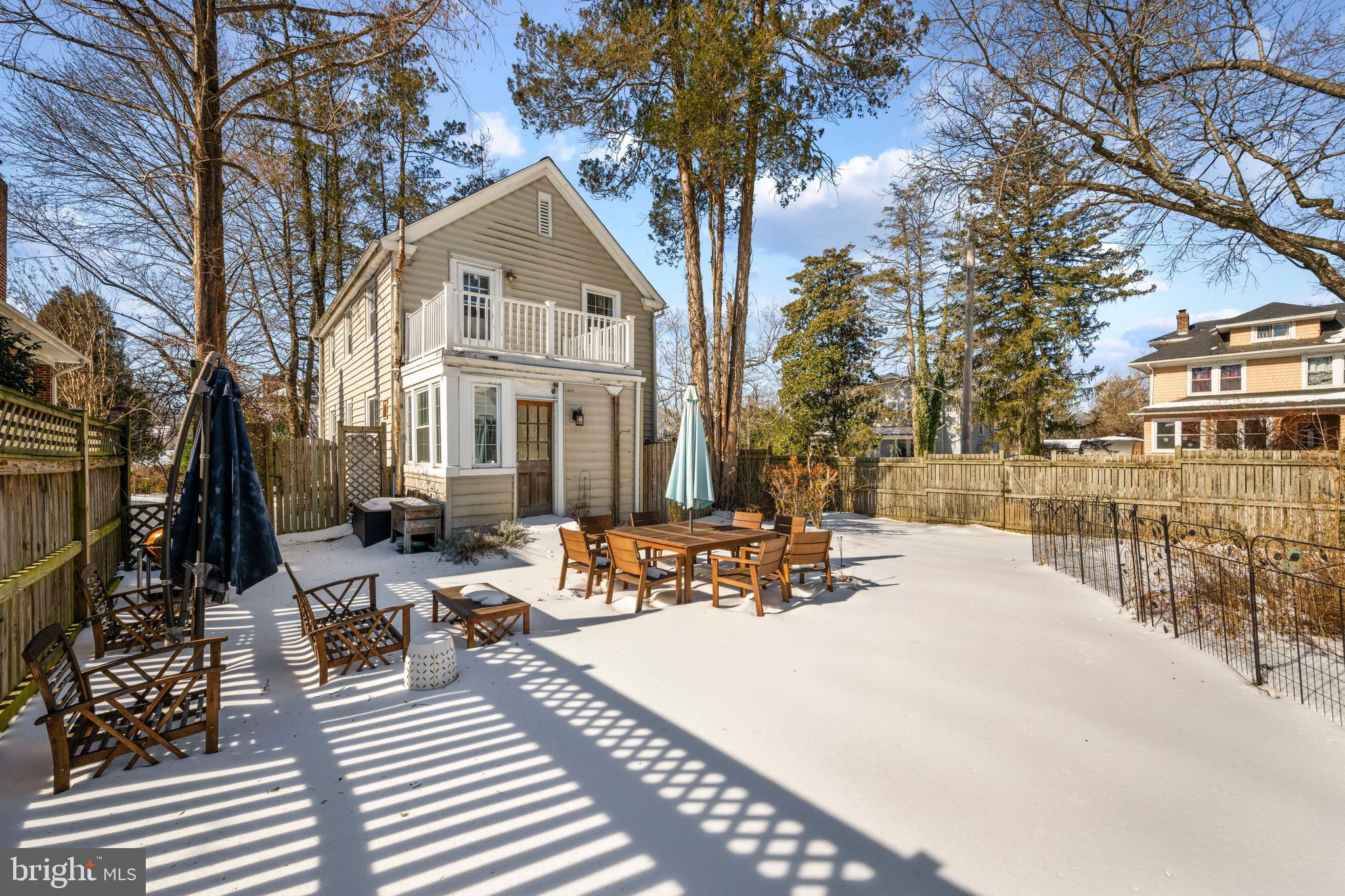 MOUNT WASHINGTON - Residential