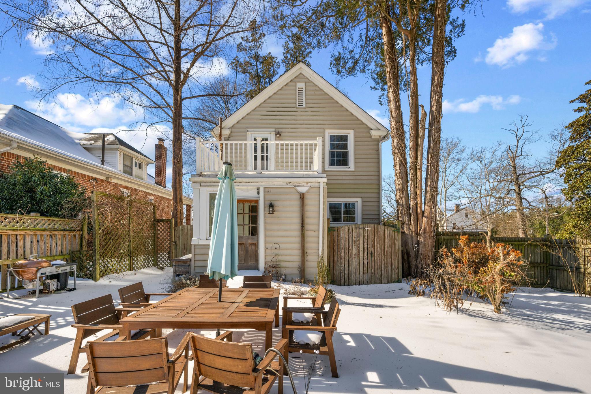 MOUNT WASHINGTON - Residential