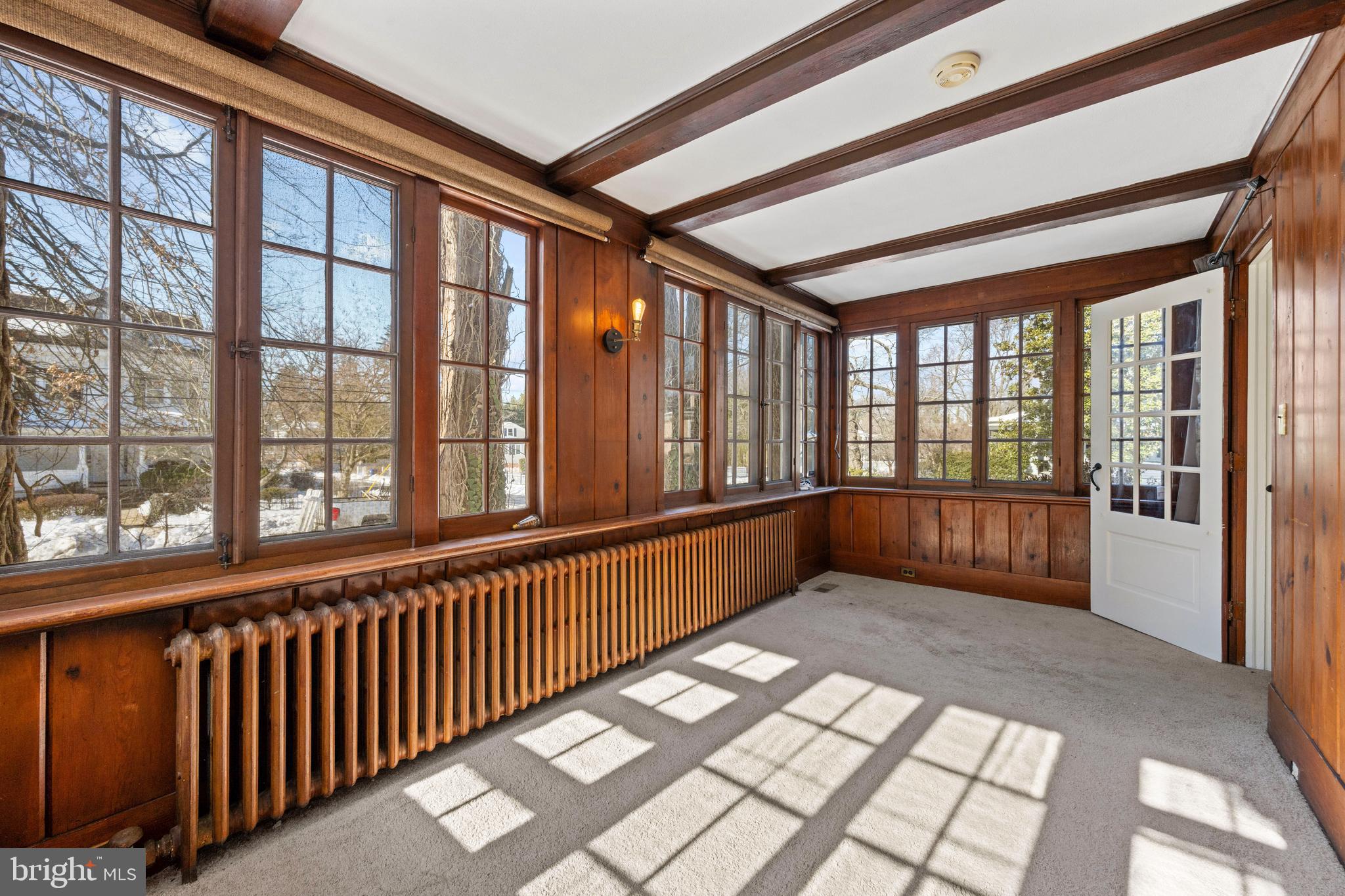 MOUNT WASHINGTON - Residential