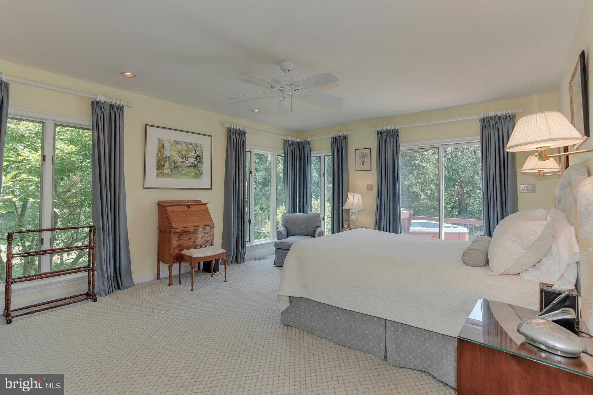 HIDDEN SPRINGS - Residential