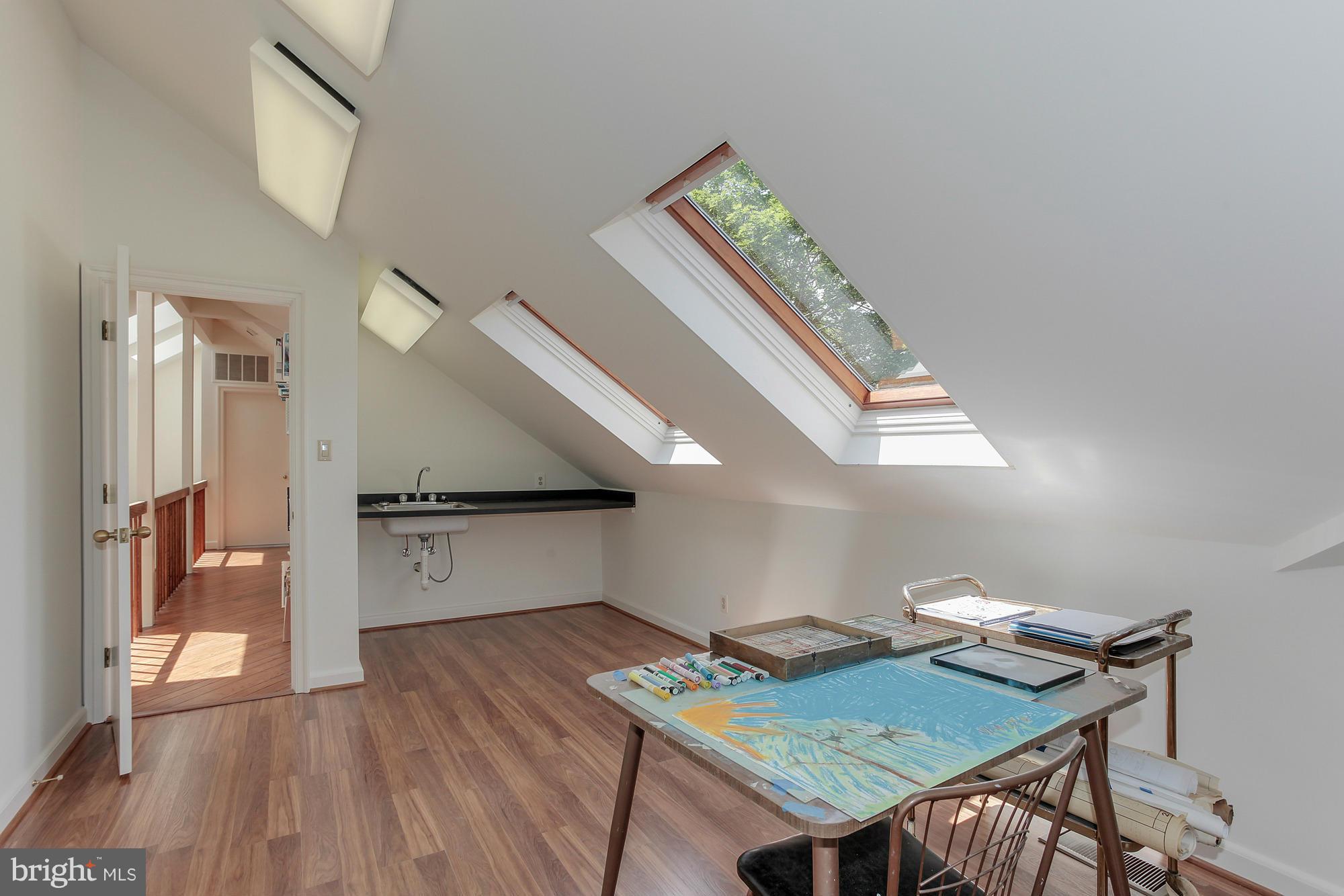 HIDDEN SPRINGS - Residential