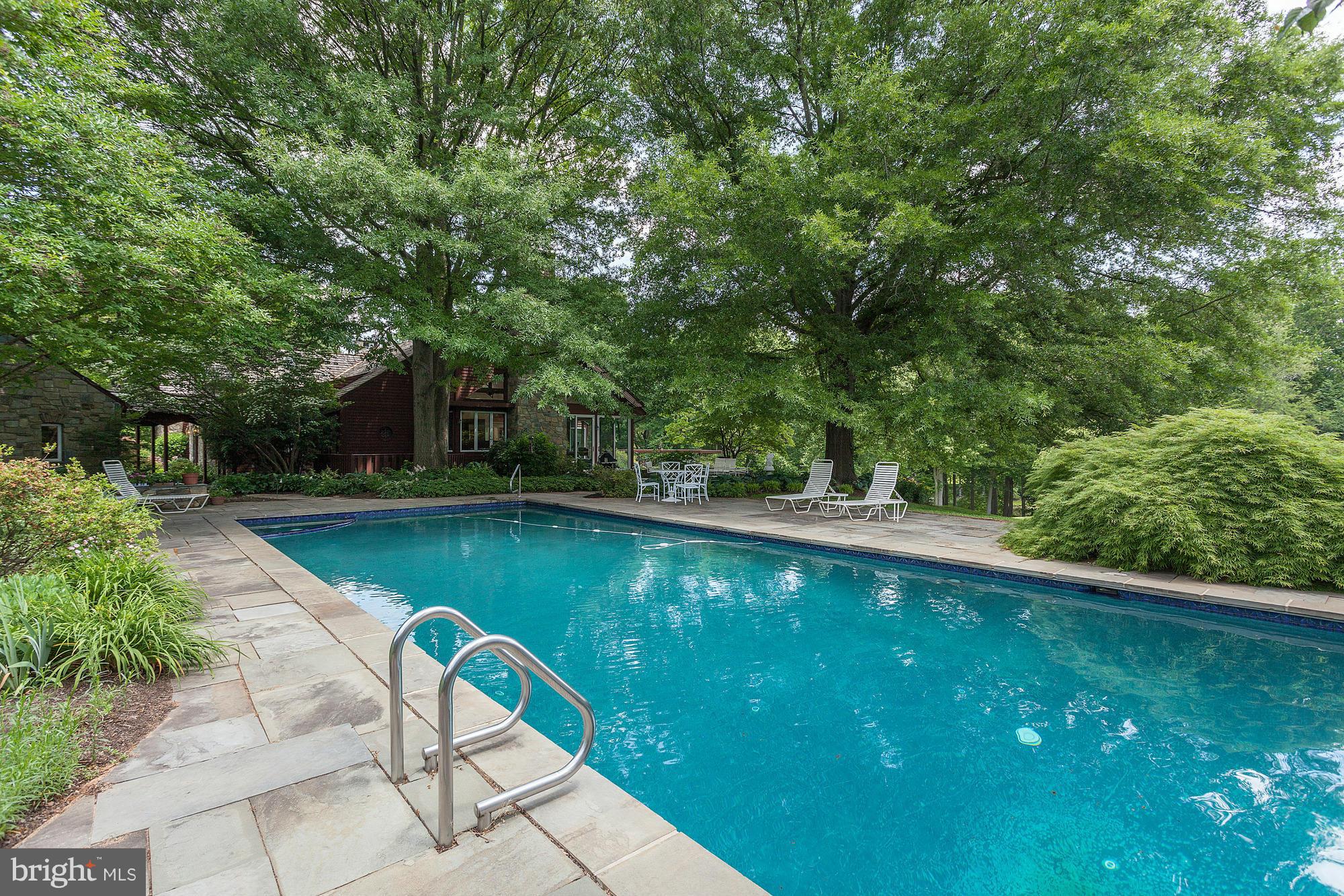 HIDDEN SPRINGS - Residential