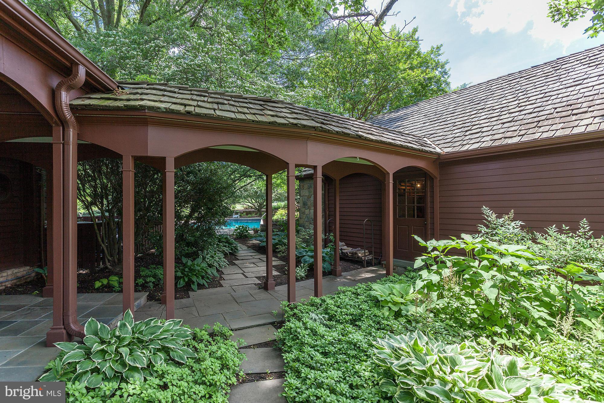 HIDDEN SPRINGS - Residential