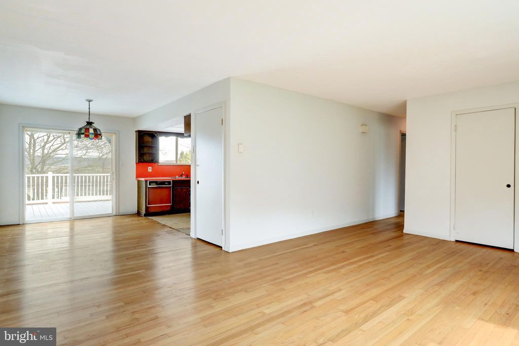 Photo of 211 Birchwyn Drive, ELYSBURG, PA 17824 (MLS # PANU2003154)